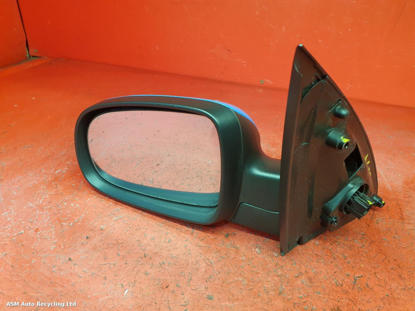 View Auto part L Door Mirror Vauxhall Corsa 2001