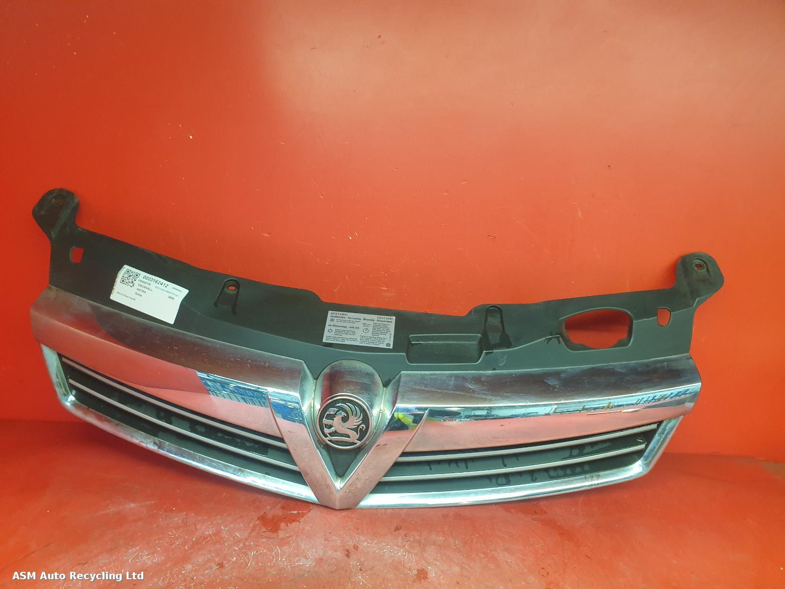 View Auto part Grille Vauxhall Astra 2009
