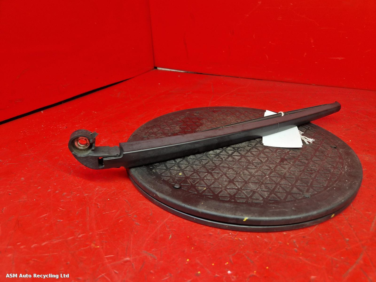 View Auto part Wiper Arm Audi A3 2005