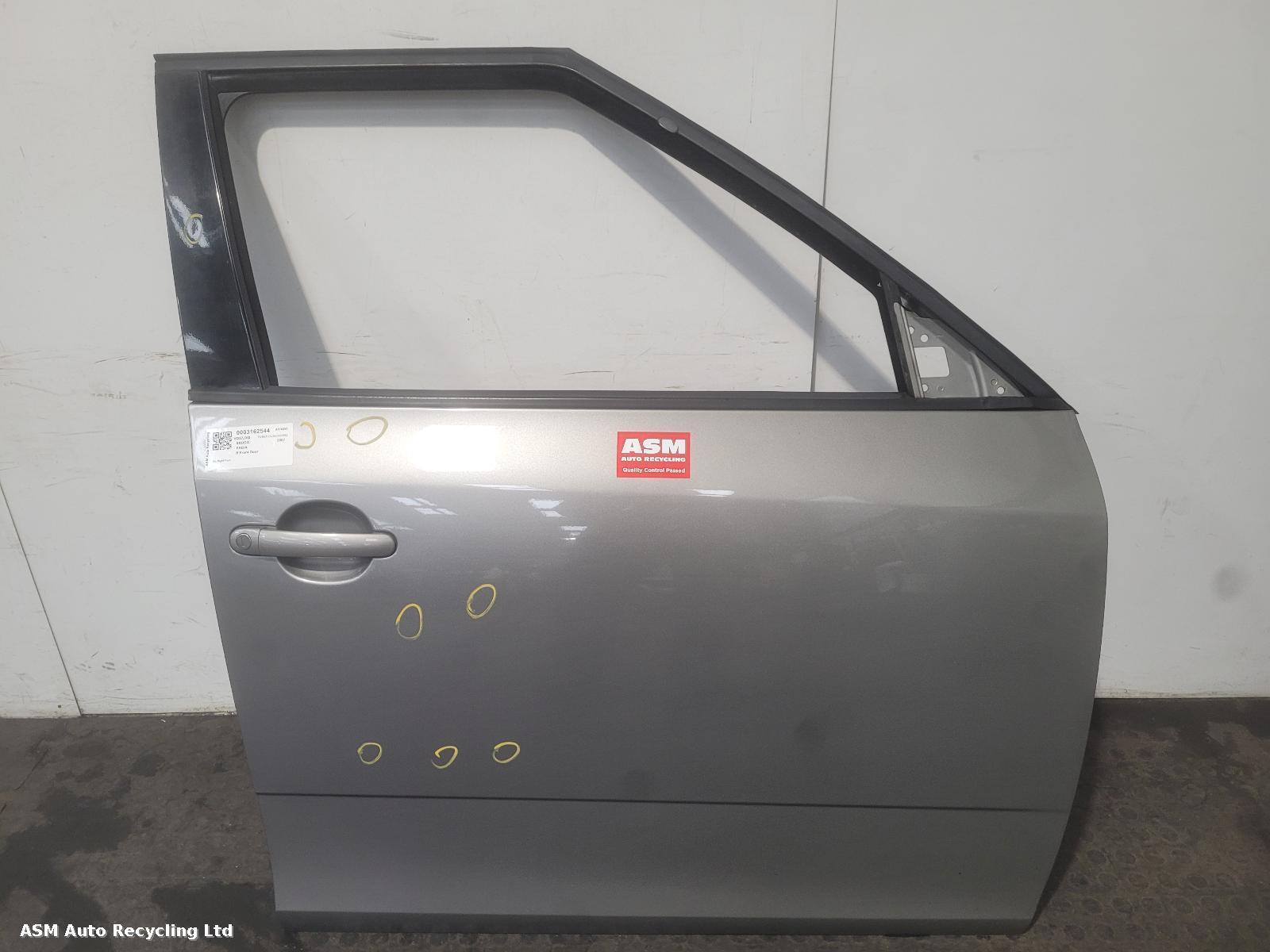 View Auto part R Front Door Skoda Fabia 2007