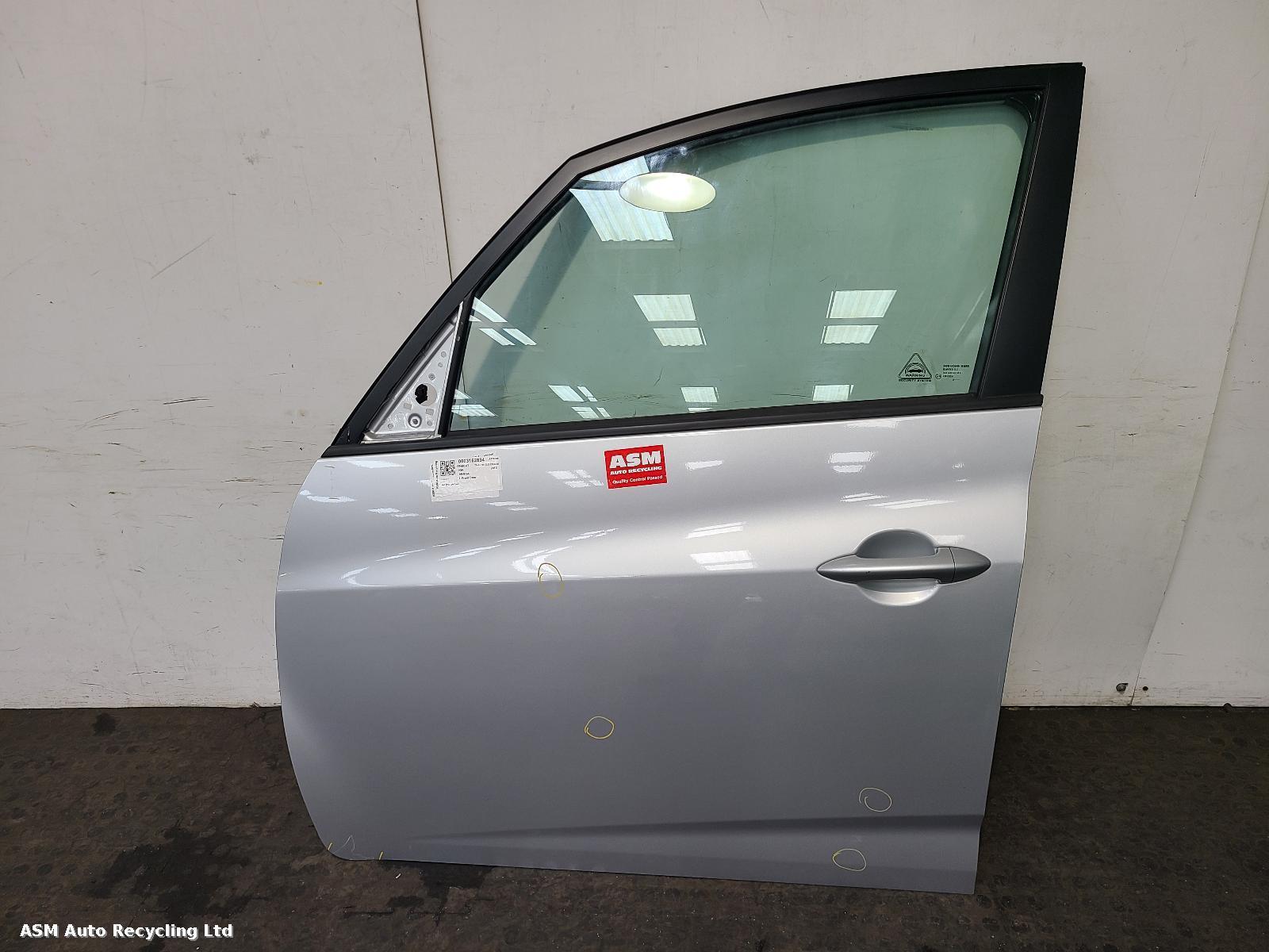 View Auto part L Front Door Kia Venga 2010
