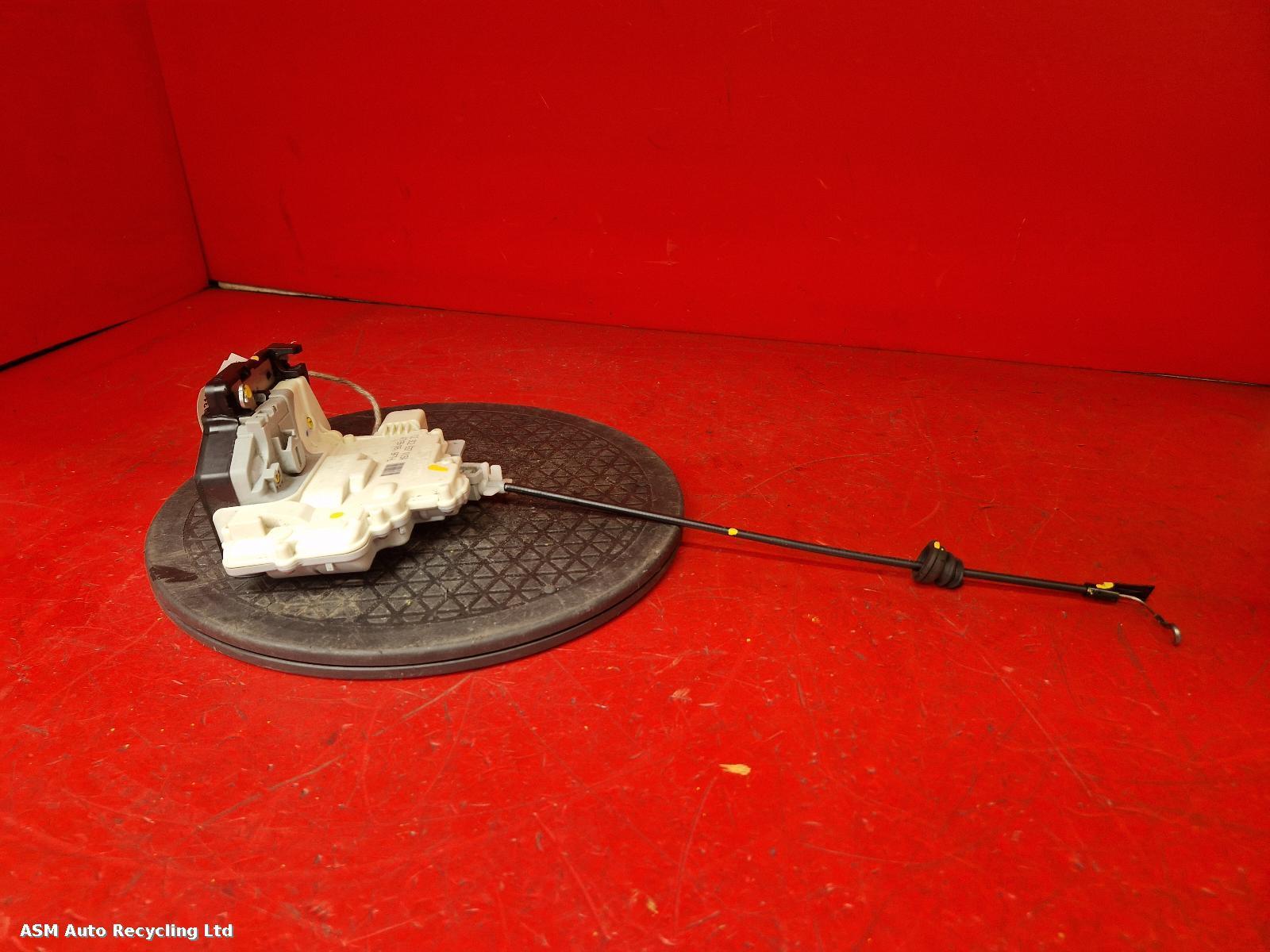 View Auto part Door Lock Assembly Volkswagen Tiguan 2009