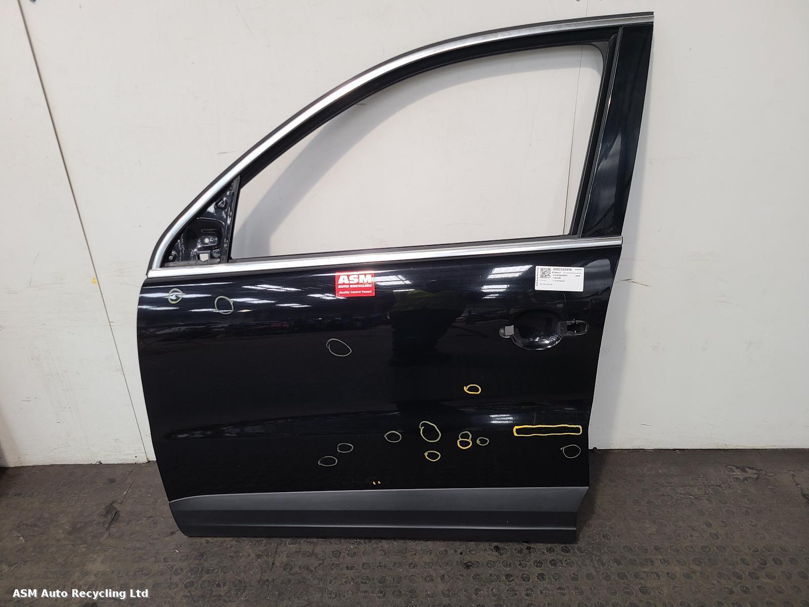 View Auto part L Front Door Volkswagen Tiguan 2009