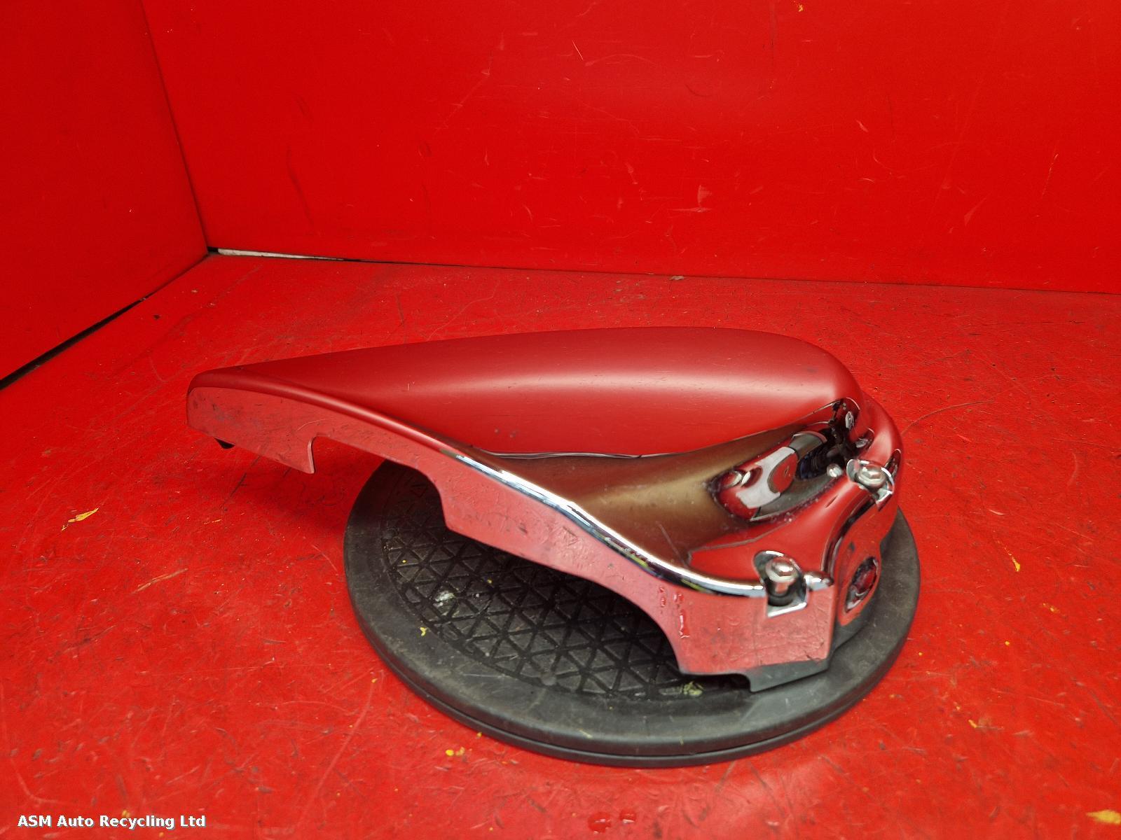 View Auto part Misc Triumph Thunderbird 2013