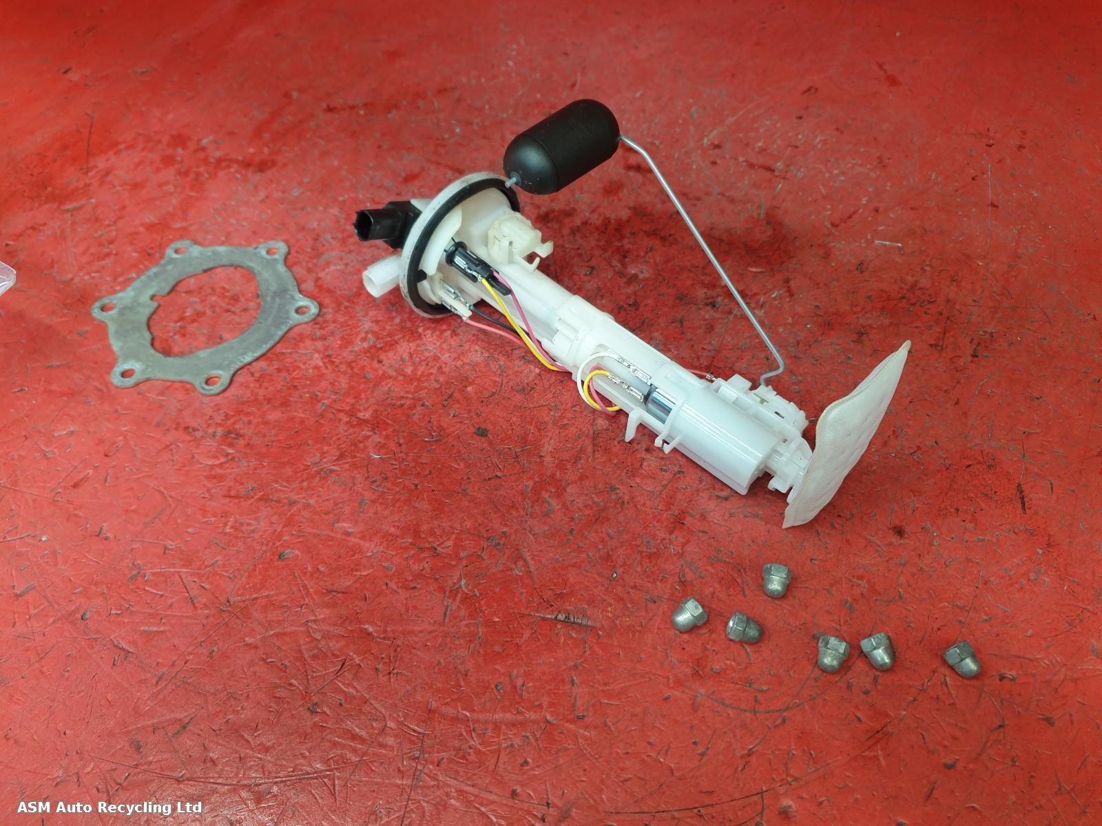 View Auto part Fuel Pump Yamaha Mt 125 2016