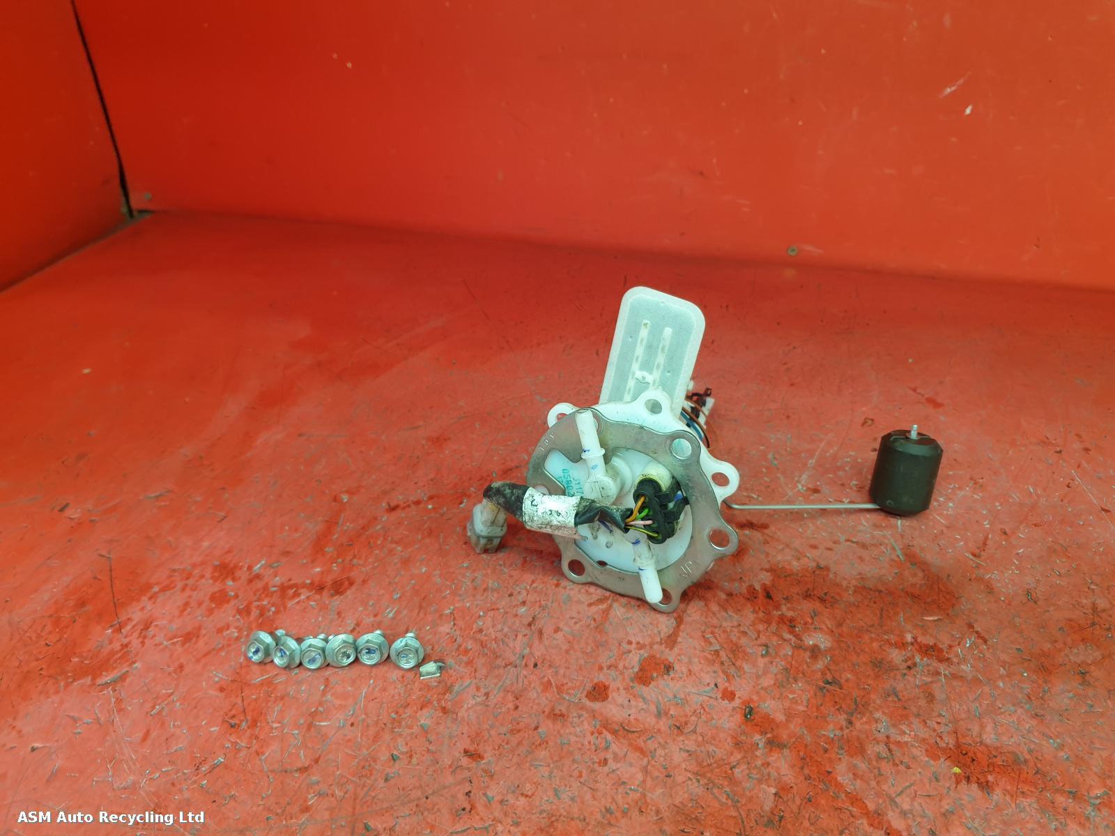 View Auto part Fuel Pump Ktm 125 Duke 2021