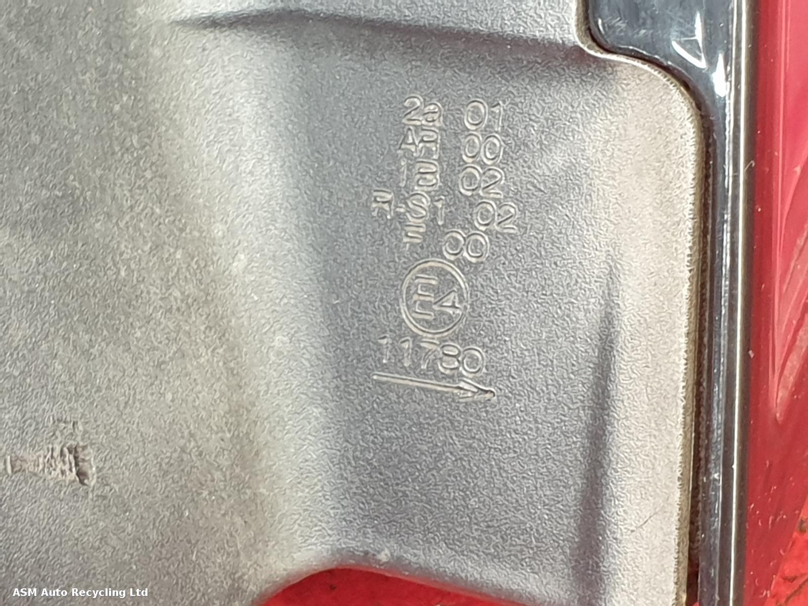 View Auto part R Taillight Vauxhall Astra 2007