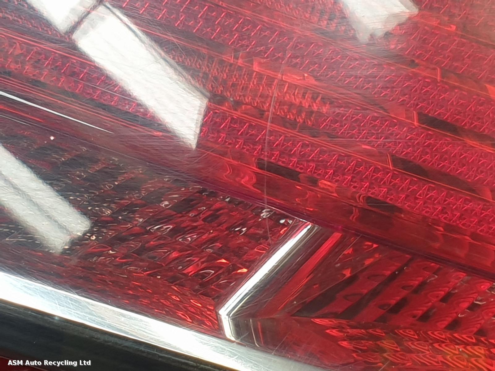View Auto part R Taillight Vauxhall Astra 2007