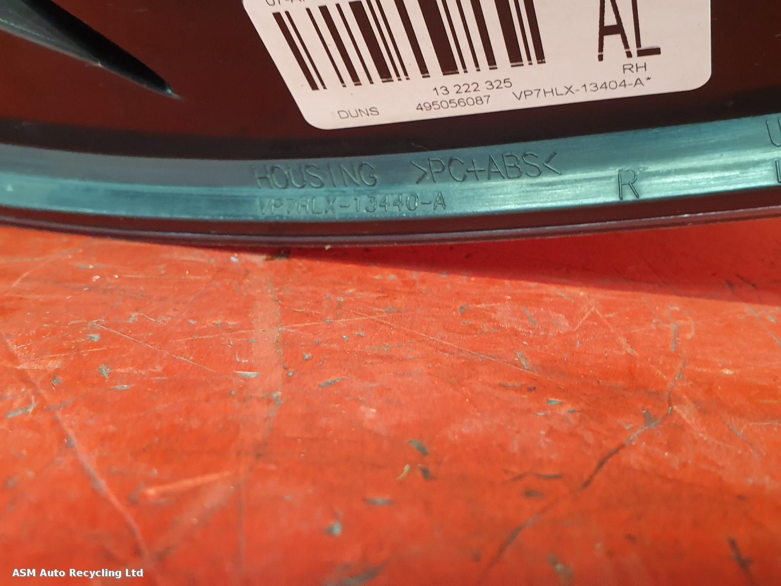 View Auto part R Taillight Vauxhall Astra 2007