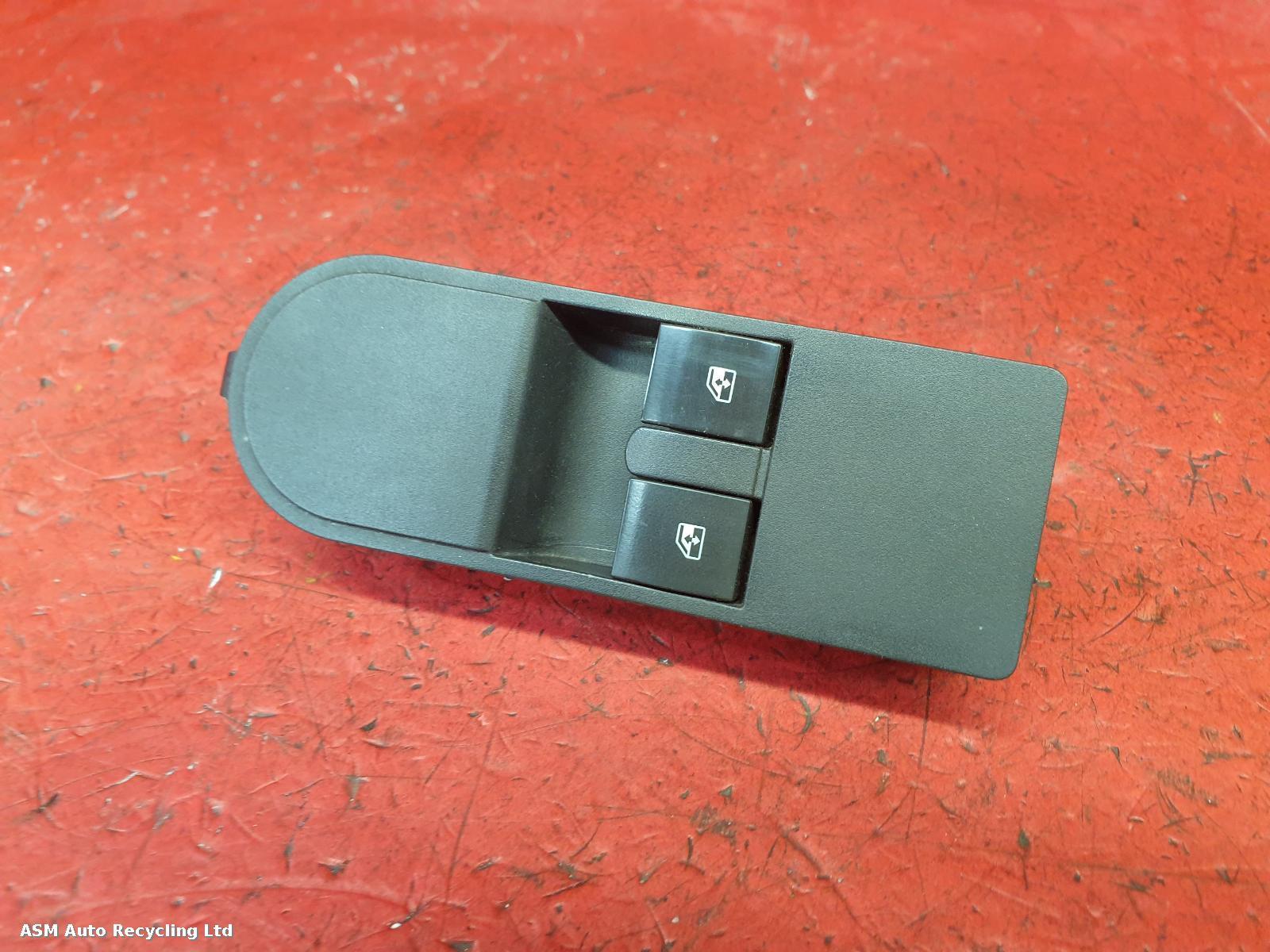 View Auto part Elect. Window Switch Vauxhall Astra 2007