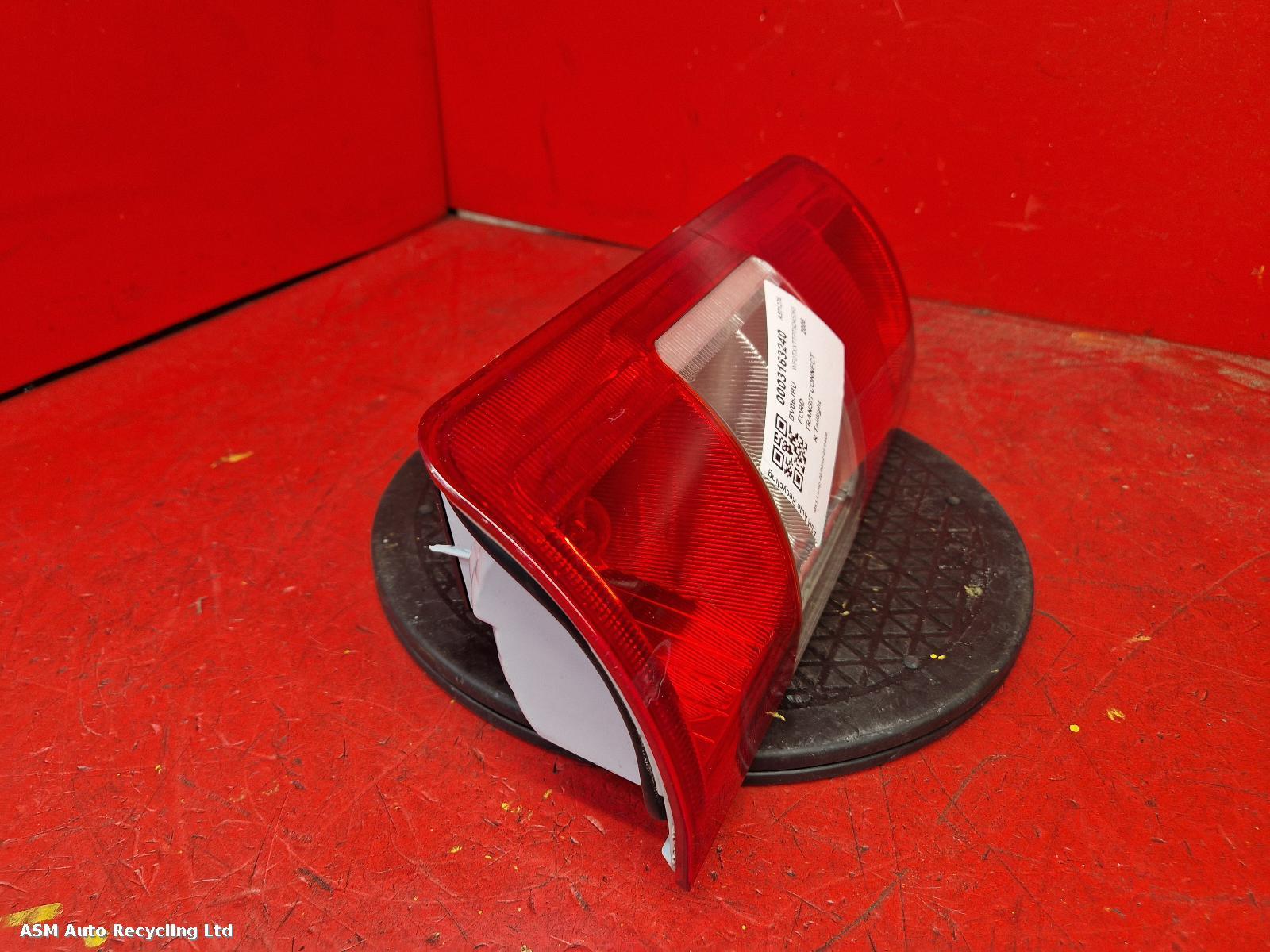 View Auto part R Taillight Ford Transit Connect 2006