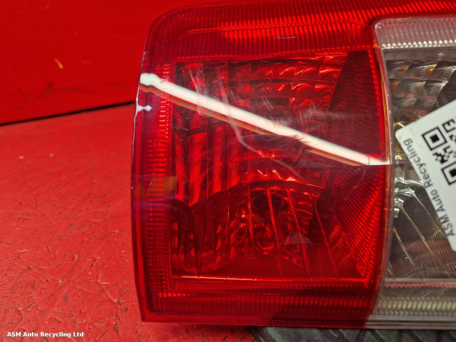 View Auto part R Taillight Ford Transit Connect 2006