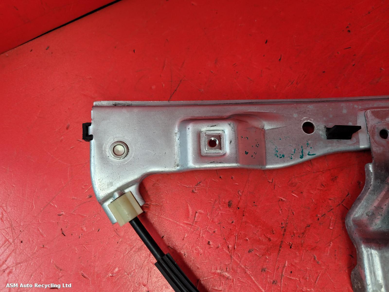 View Auto part LF Window Regulator Citroen Ds3 2015