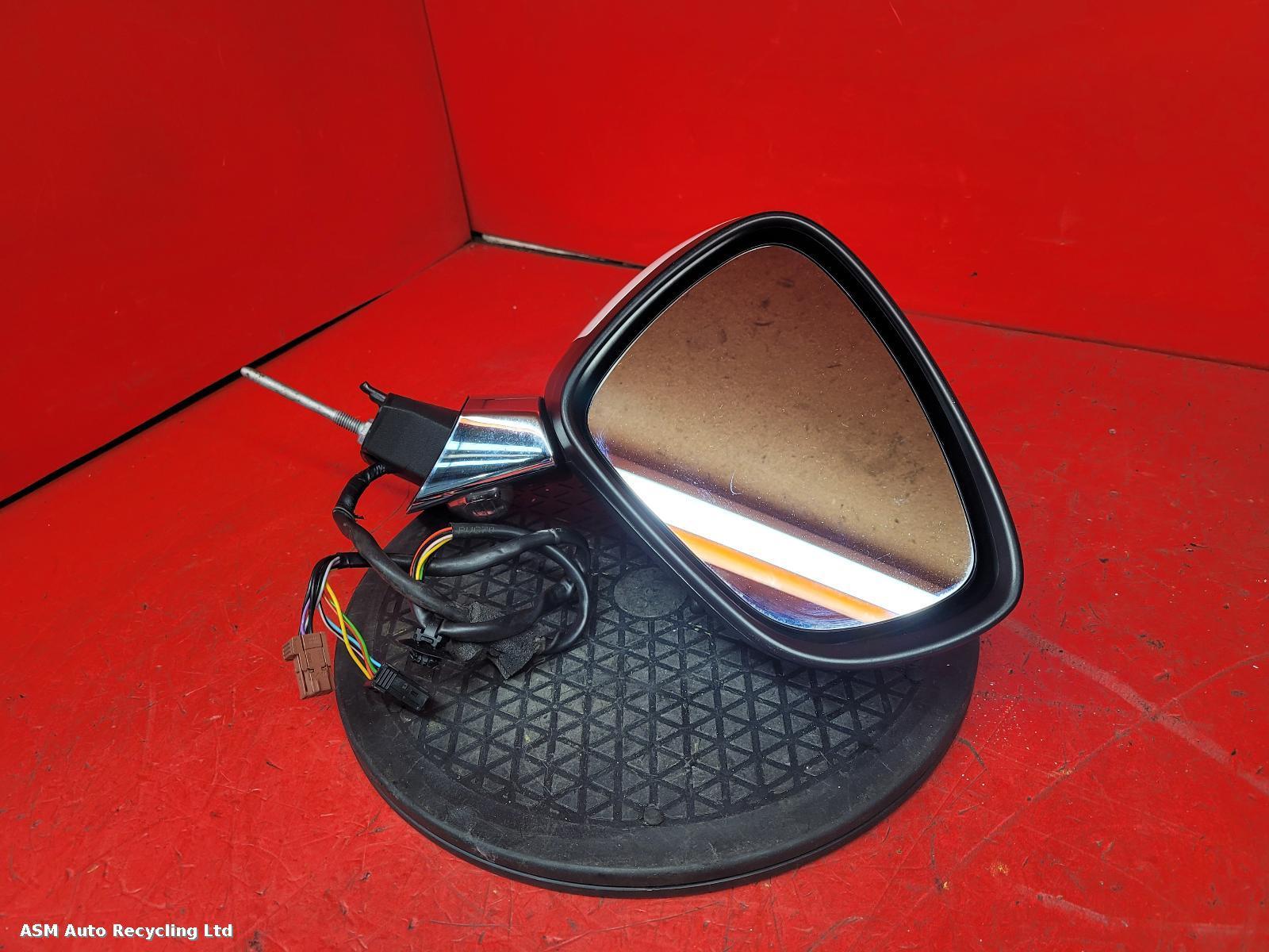 View Auto part R Door Mirror Citroen Ds3 2015