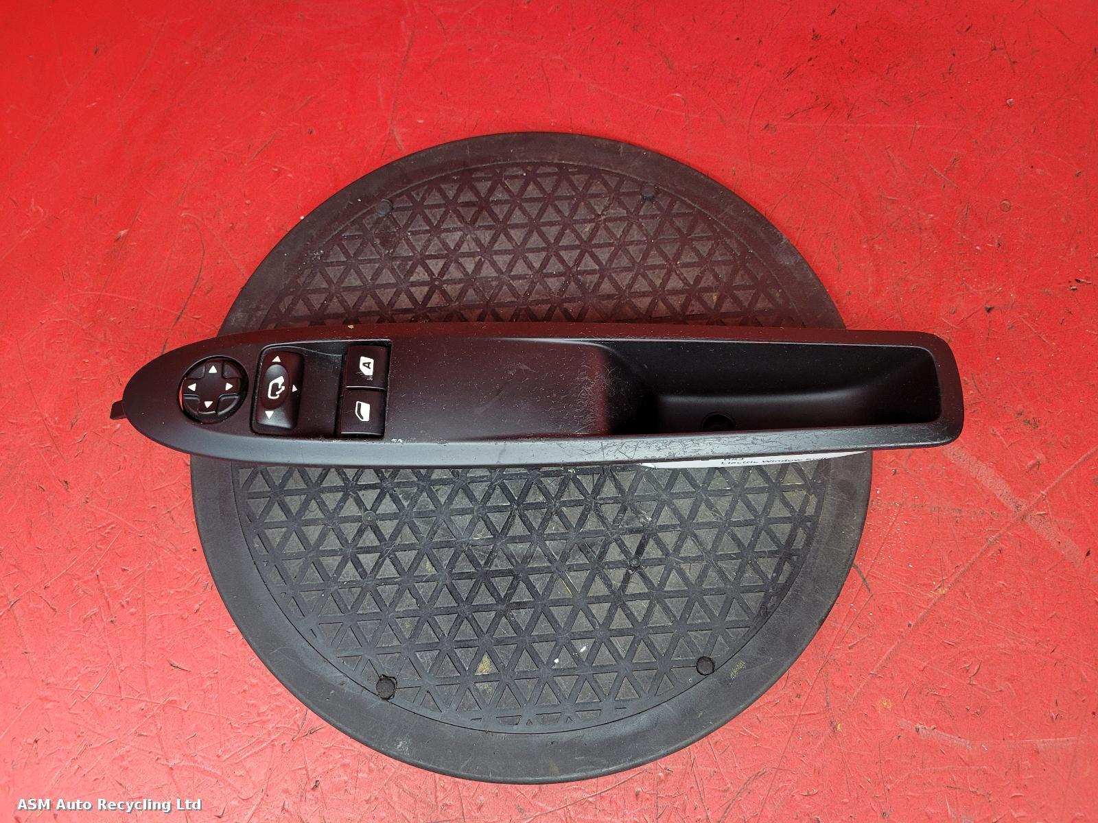 View Auto part Elect. Window Switch Citroen Ds3 2015