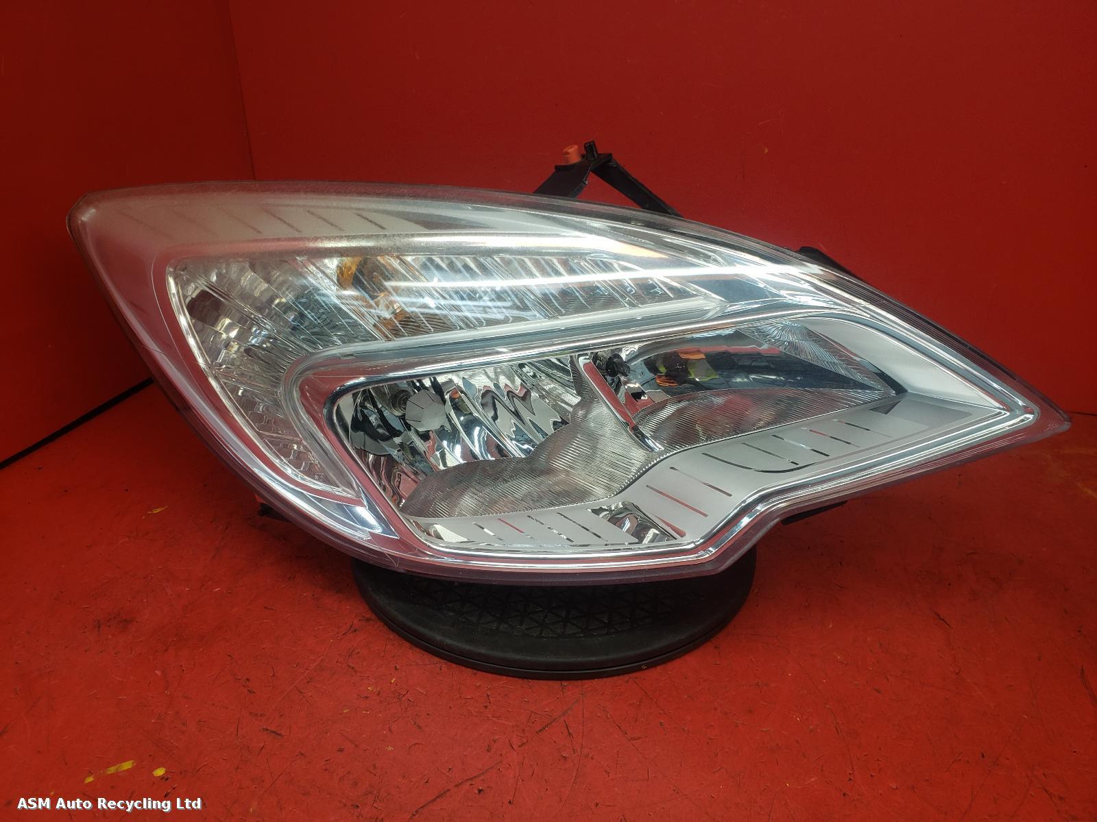 View Auto part R Headlamp Vauxhall Meriva 2011