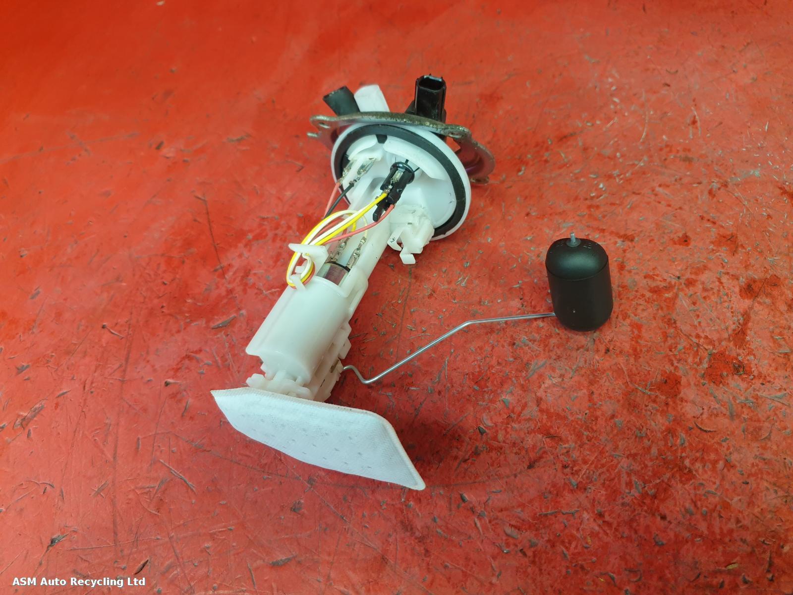 View Auto part Fuel Pump Yamaha Tricity 125 2020