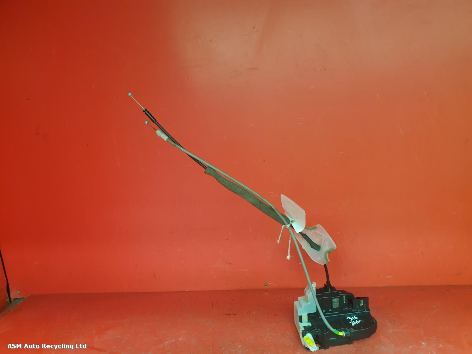 View Auto part Door Lock Assembly Nissan Qashqai 2010