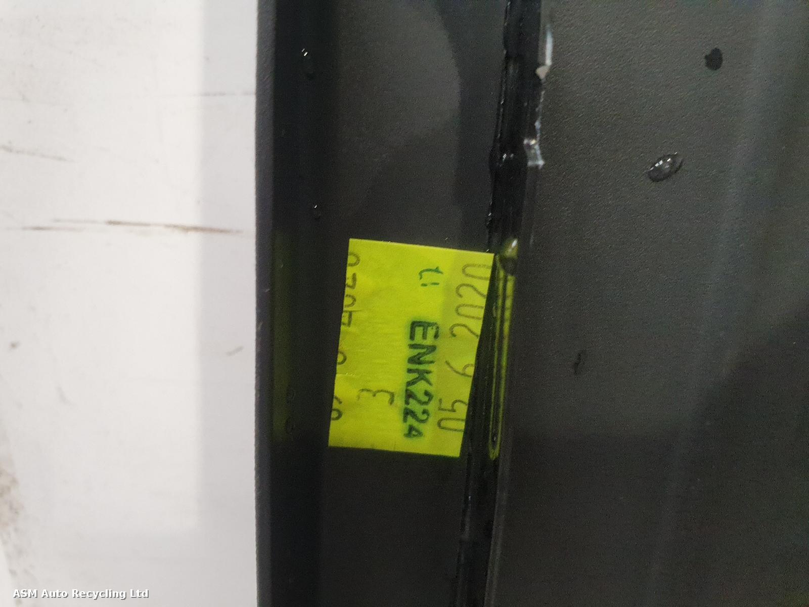 View Auto part Sunroof/Roof Glass/T Volkswagen Touareg 2020