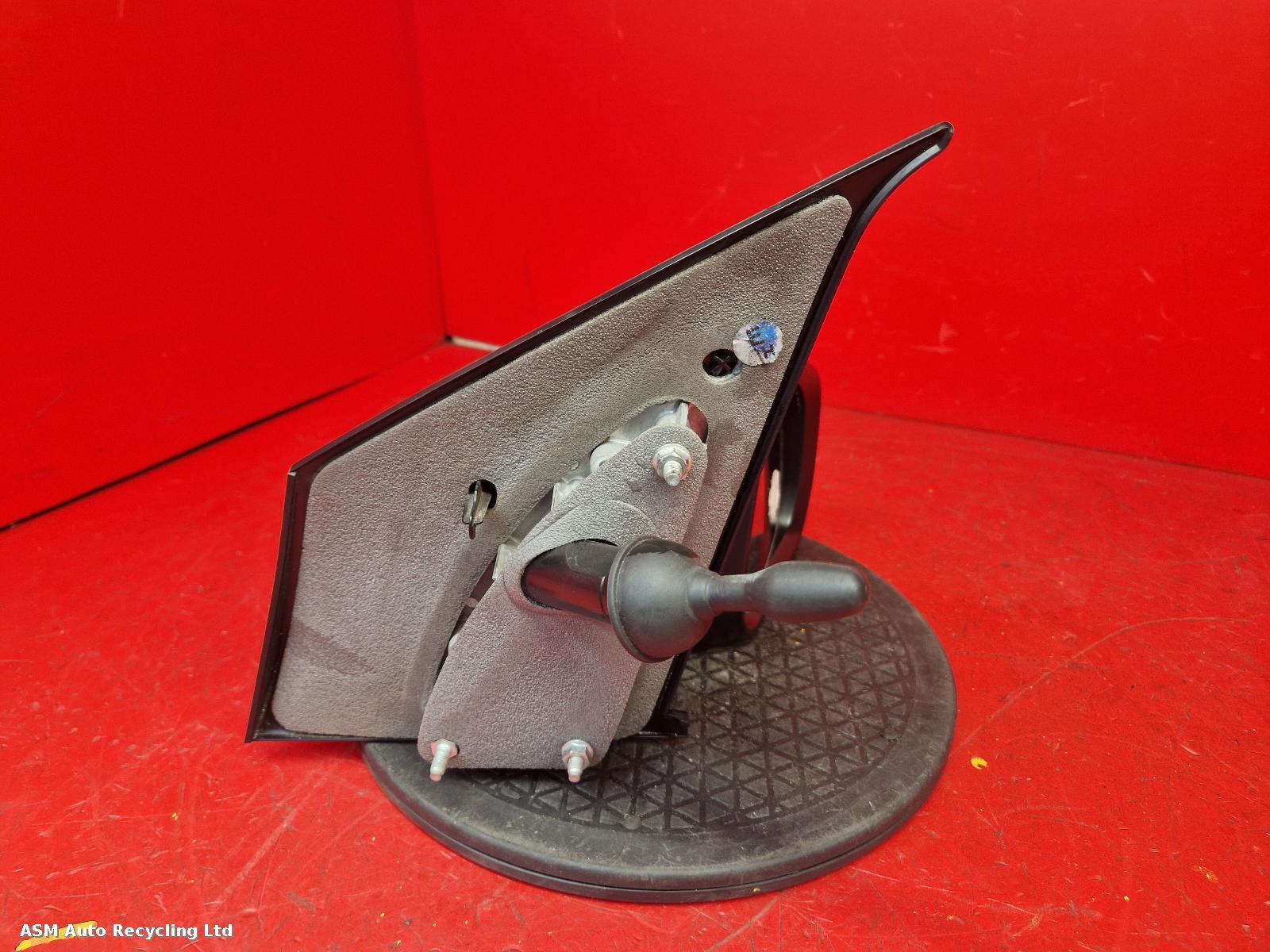 View Auto part R Door Mirror Suzuki Alto 2009