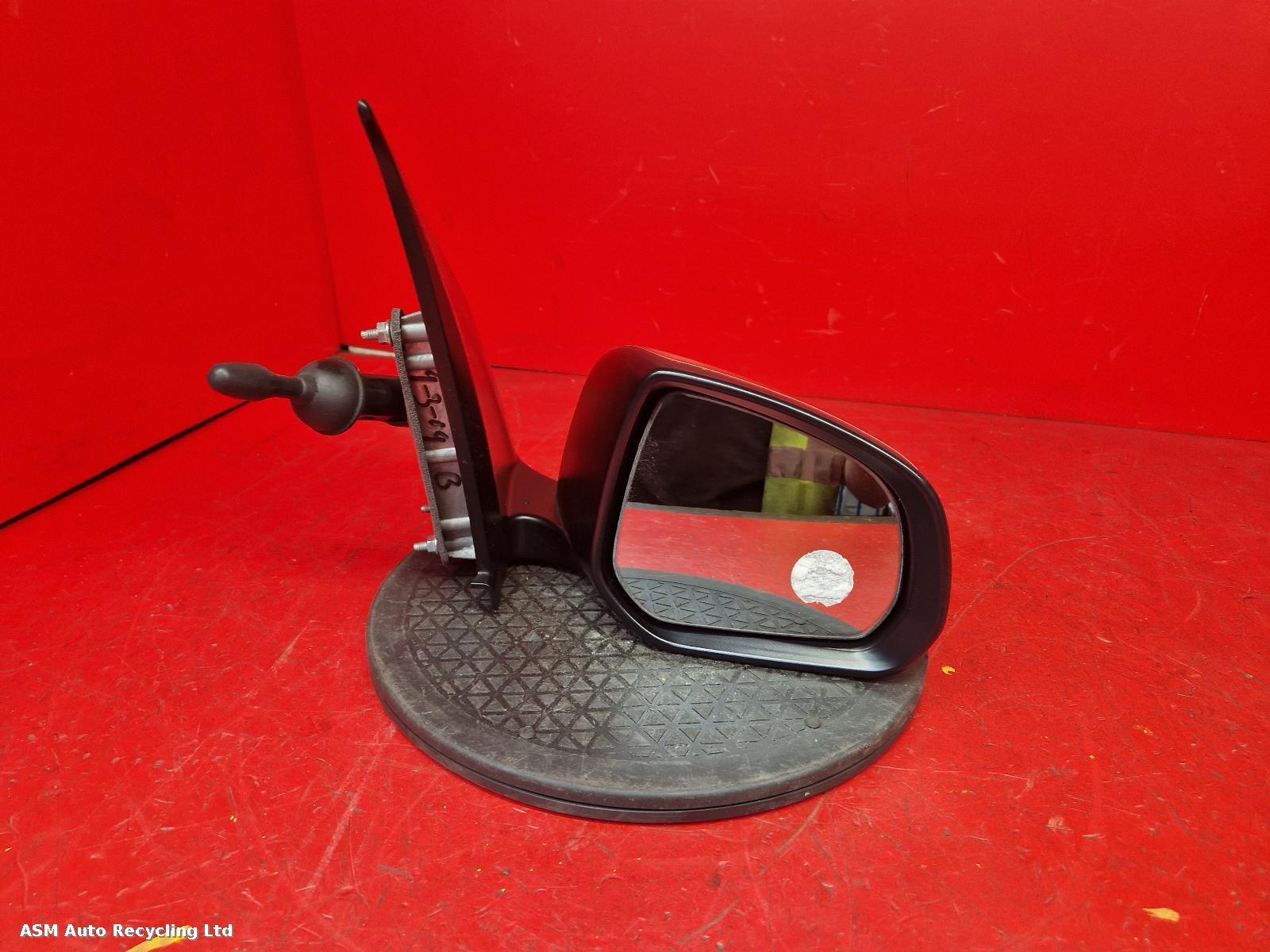 View Auto part R Door Mirror Suzuki Alto 2009