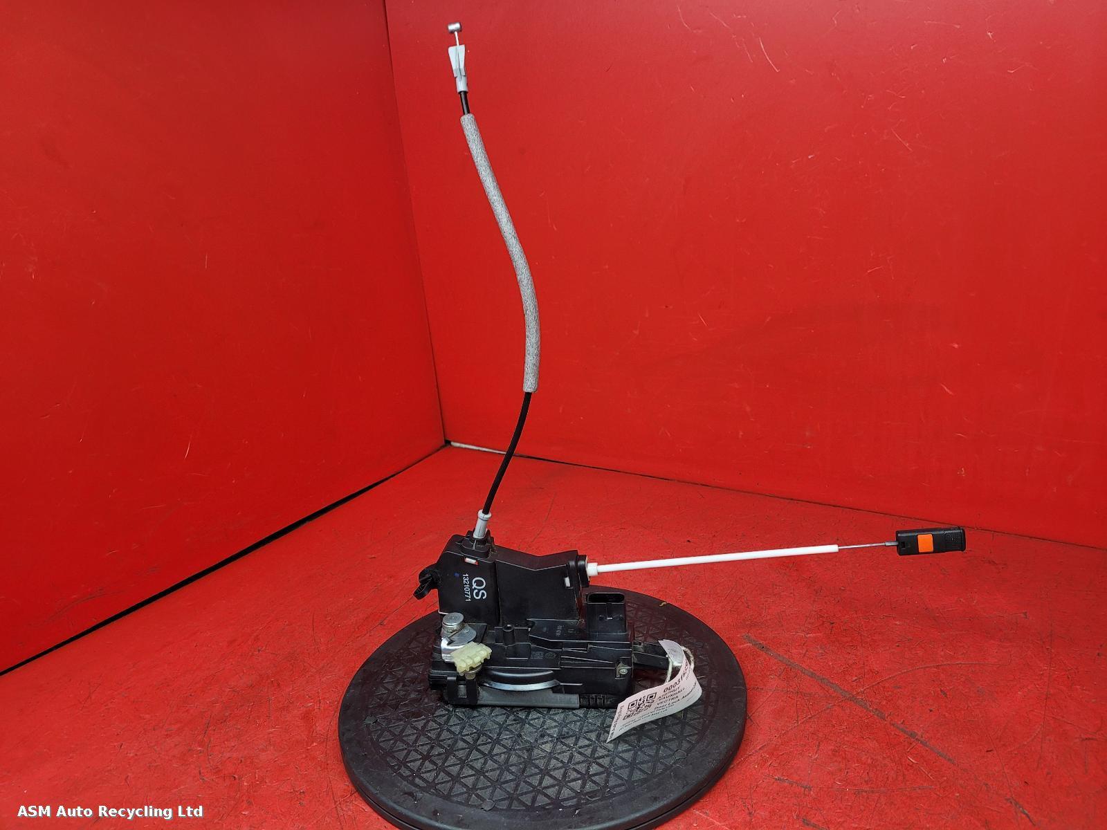 View Auto part Door Lock Assembly Vauxhall Vectra 2008