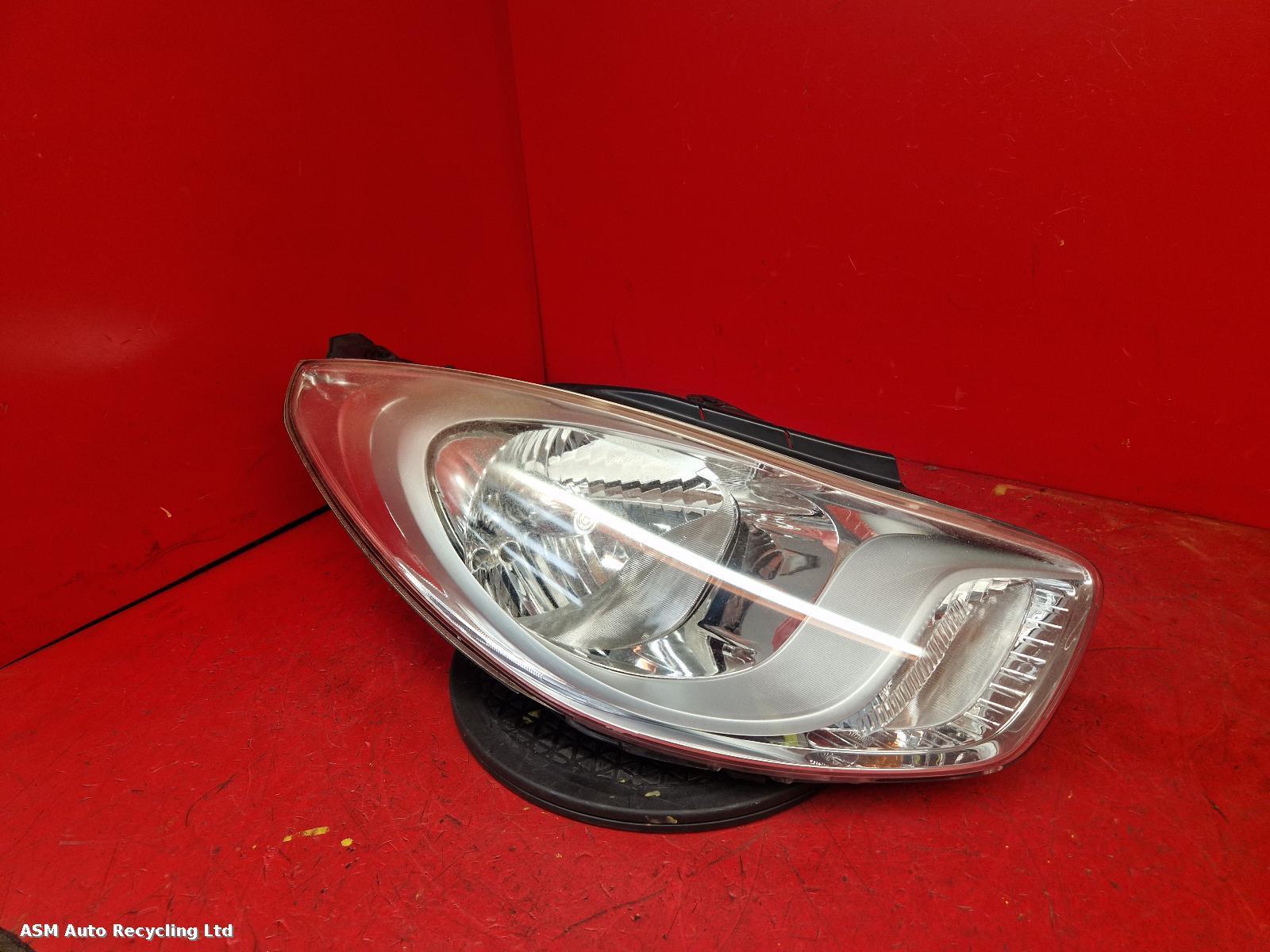 View Auto part R Headlamp Hyundai I10 2011