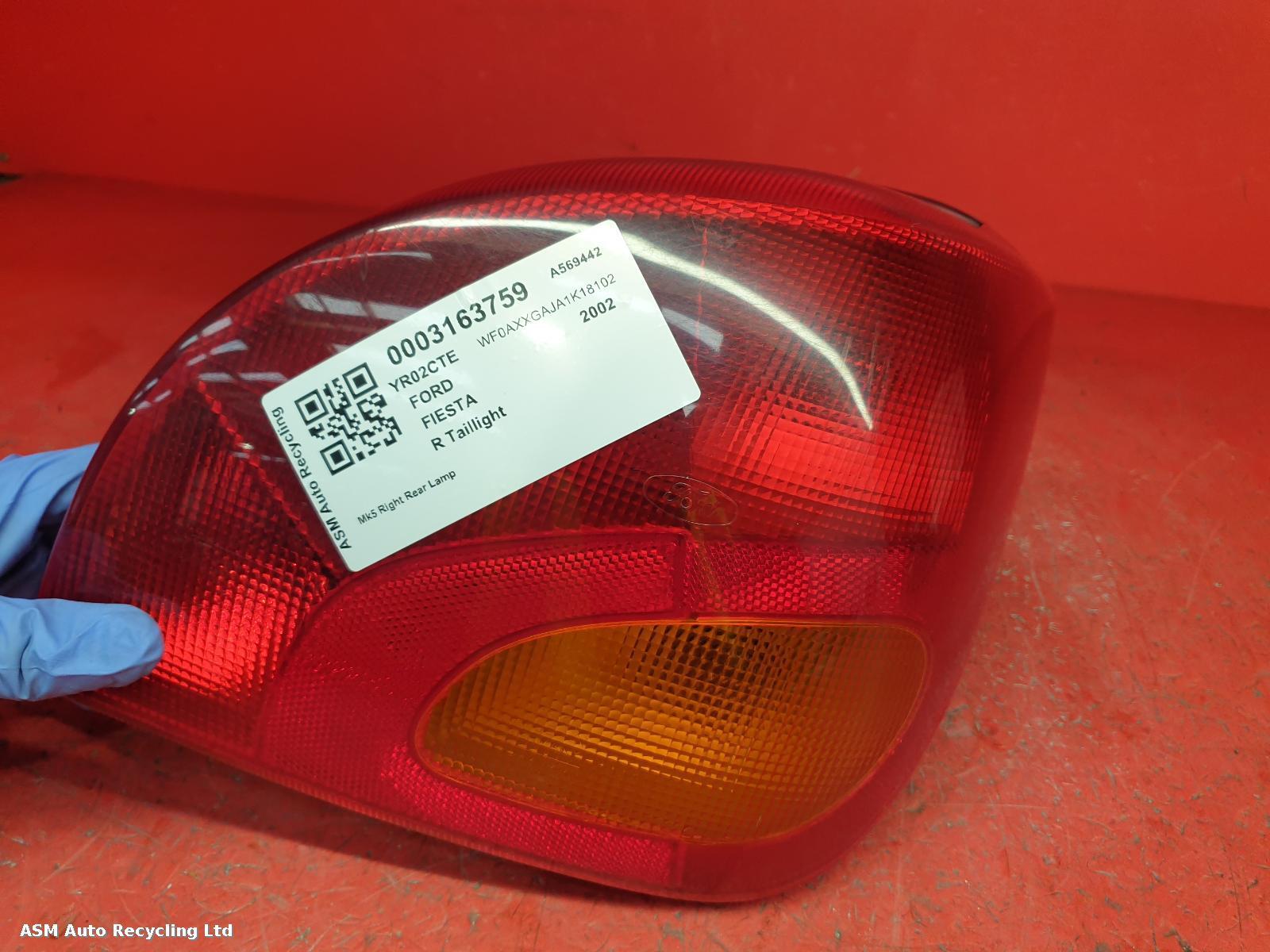 View Auto part R Taillight Ford Fiesta 2002