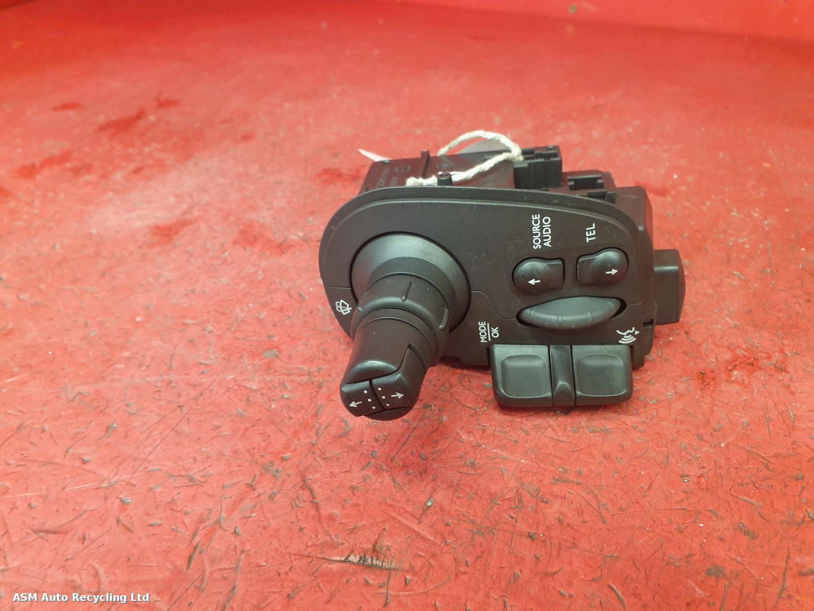 View Auto part Combination Switch Renault Clio 2010