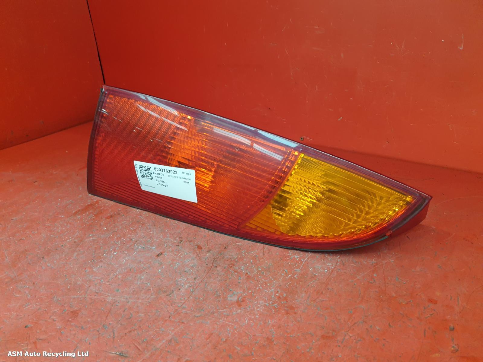 View Auto part L Taillight Ford Focus 2004