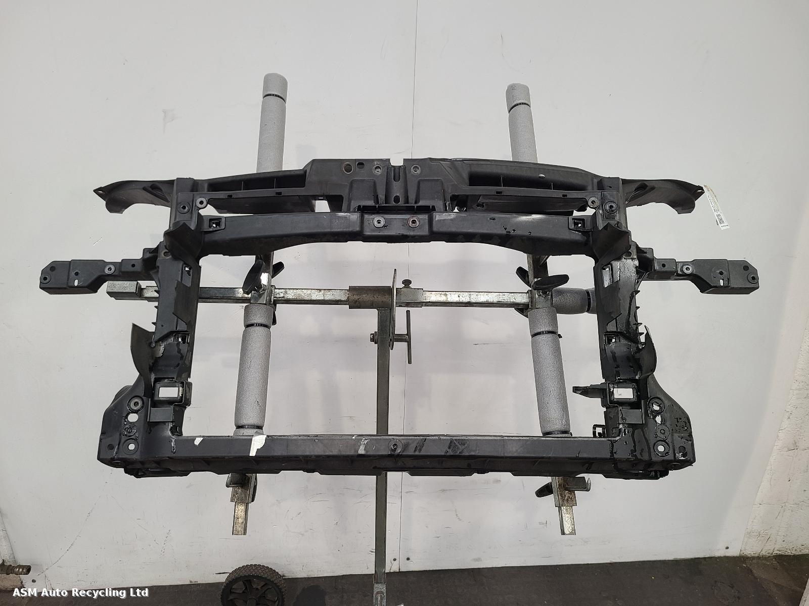 View Auto part Front Panel Volkswagen Golf 2007