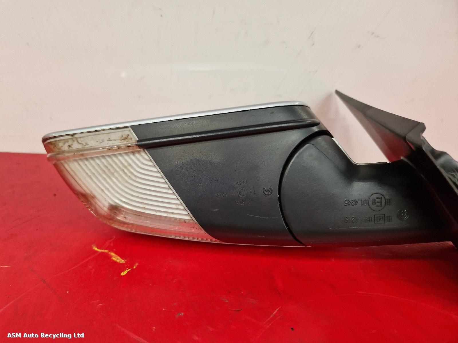 View Auto part L Door Mirror Volkswagen Polo 2005