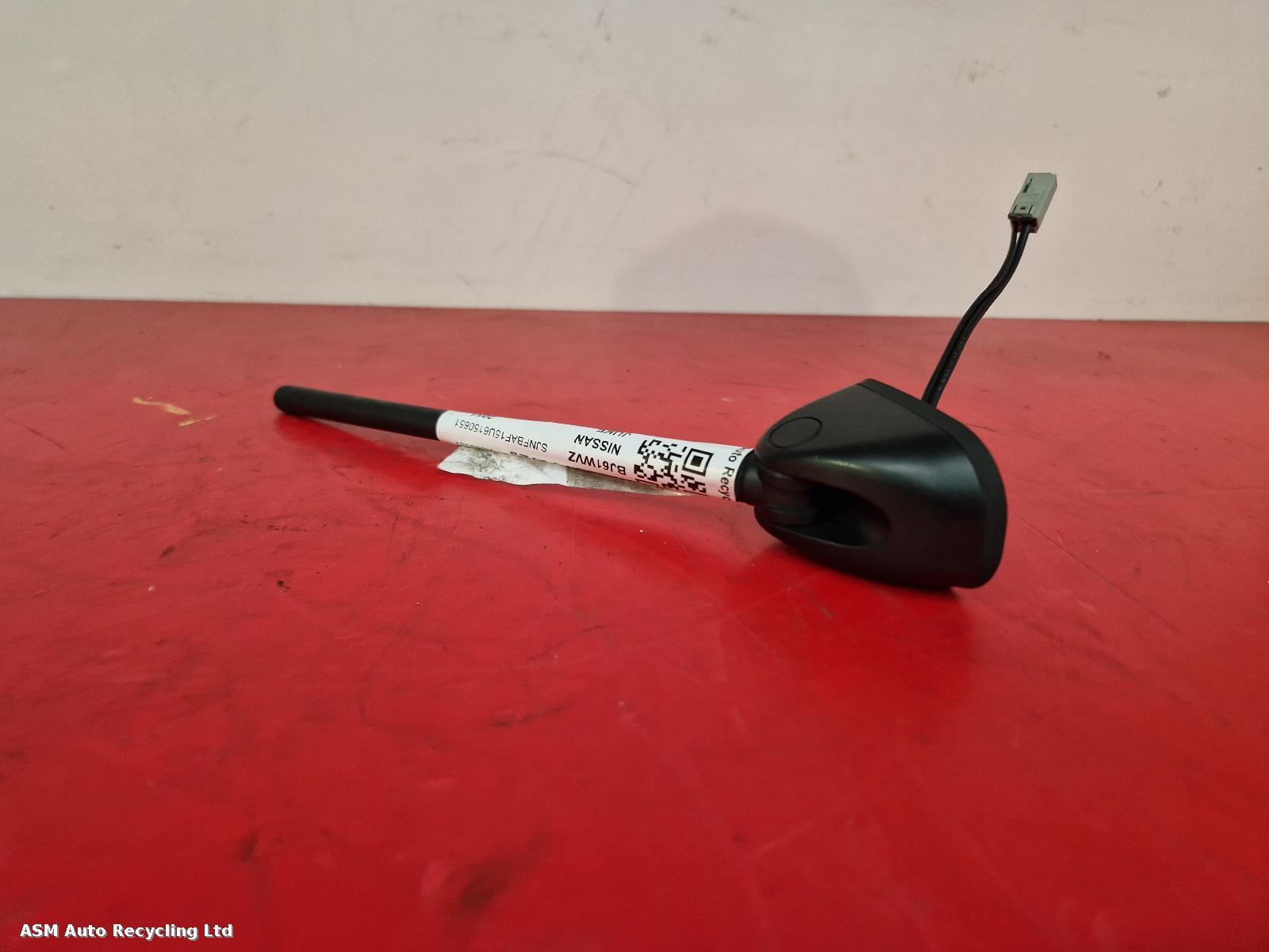 View Auto part Antenna Nissan Juke 2011