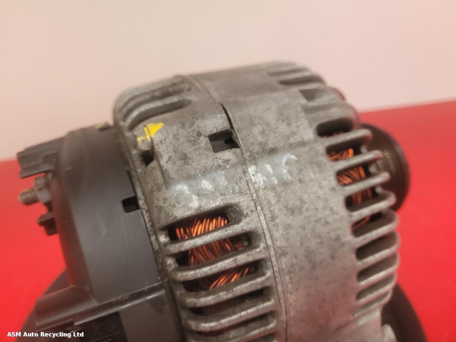 View Auto part Alternator Volkswagen Passat 2006