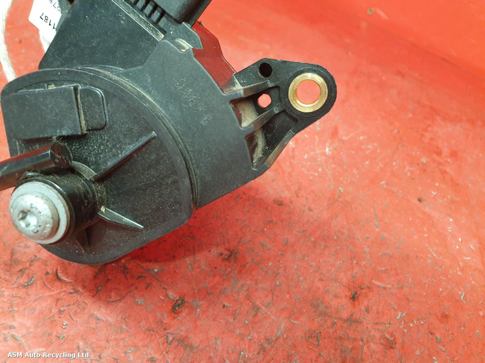 View Auto part Pedal Potentiometer Nissan Note 2007