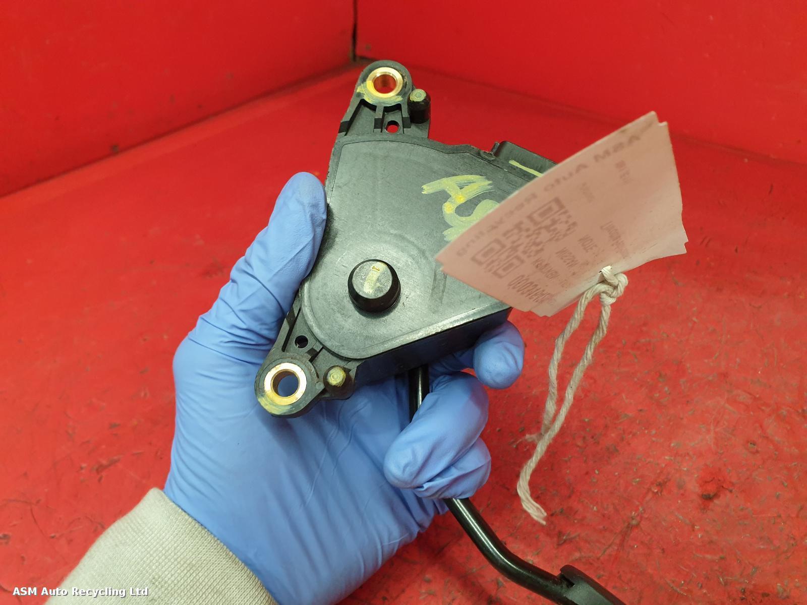 View Auto part Pedal Potentiometer Nissan Note 2007