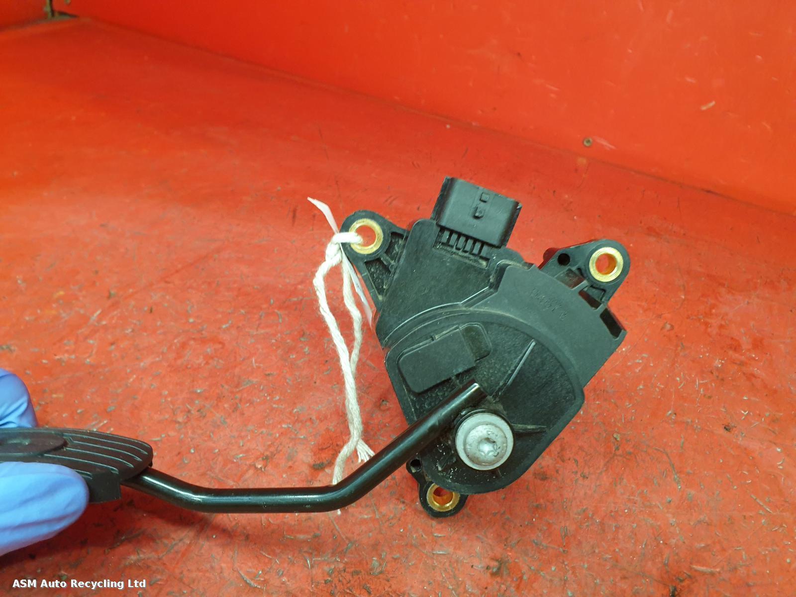 View Auto part Pedal Potentiometer Nissan Note 2007