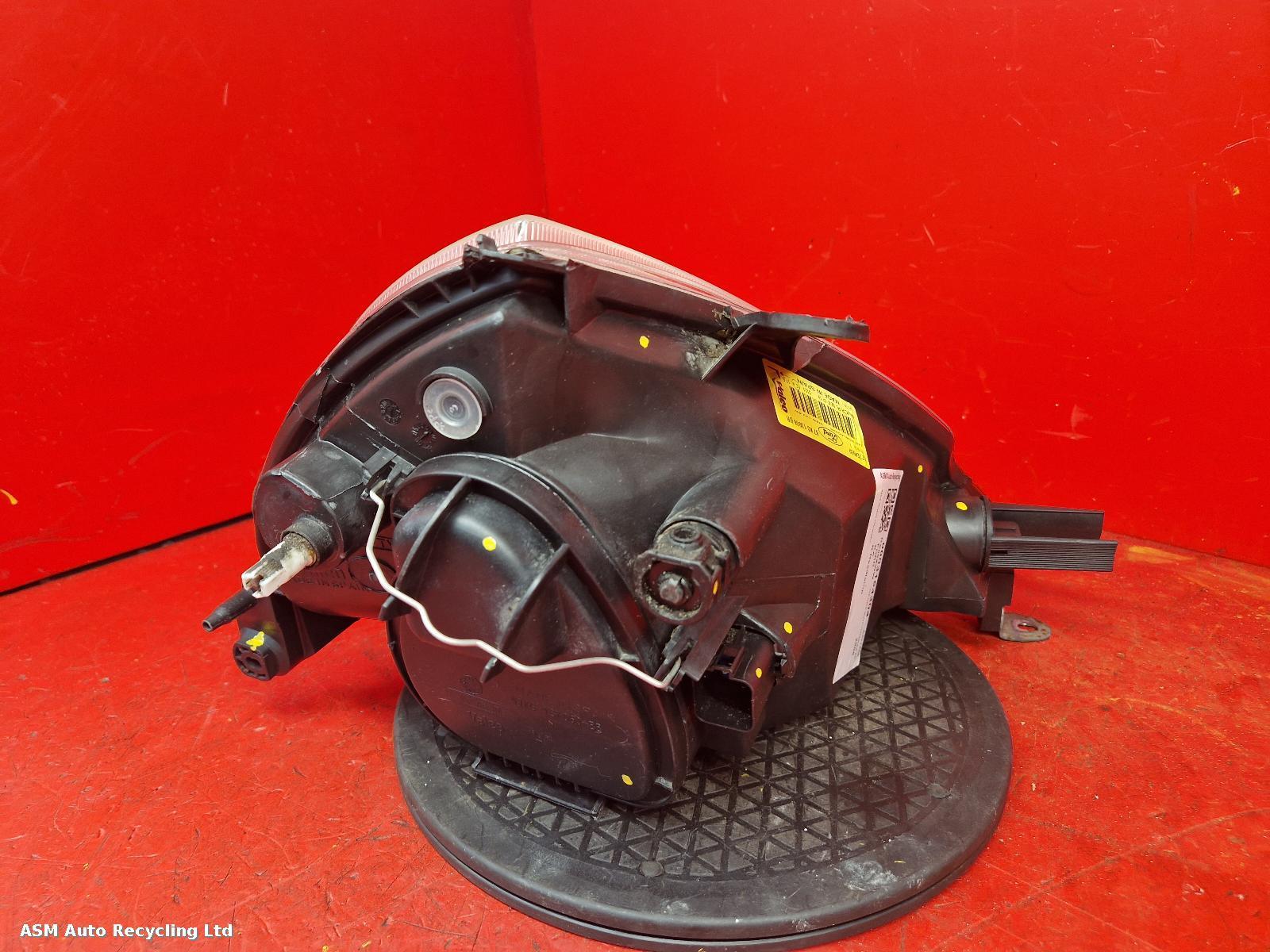 View Auto part R Headlamp Ford Ka 2008