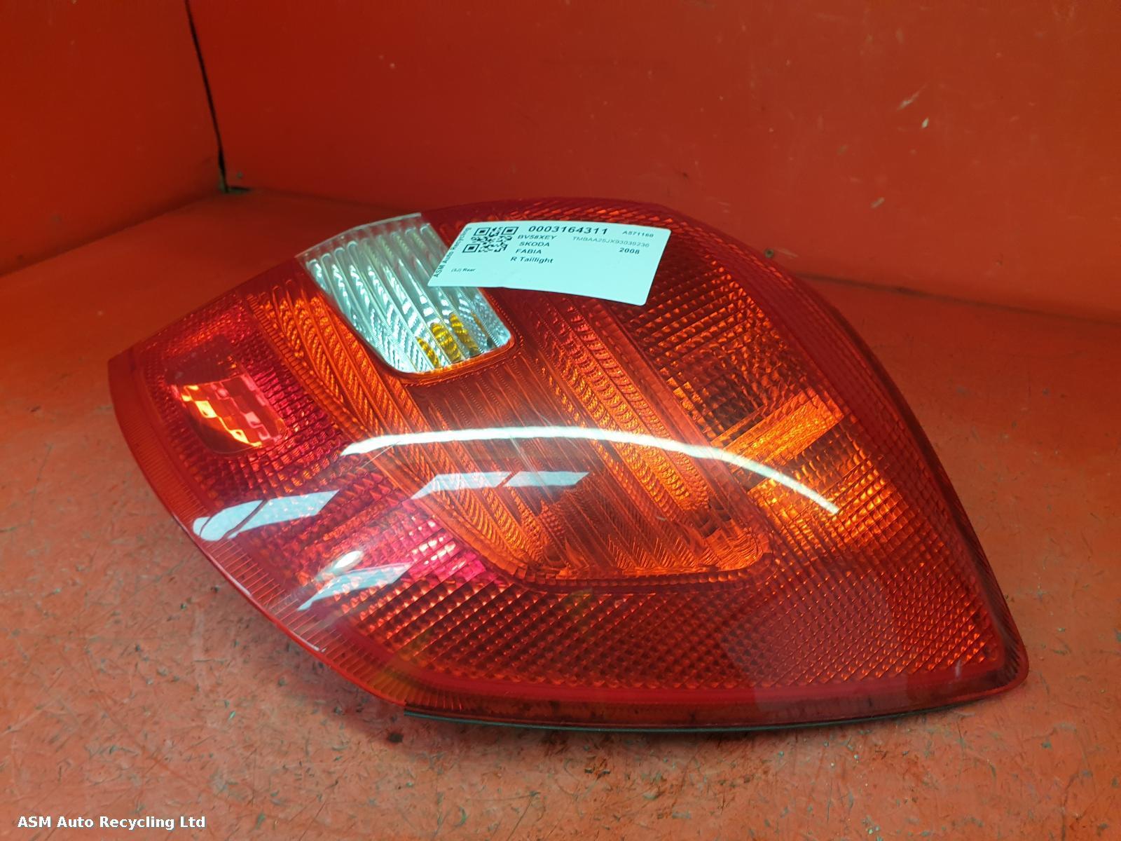 View Auto part R Taillight Skoda Fabia 2008