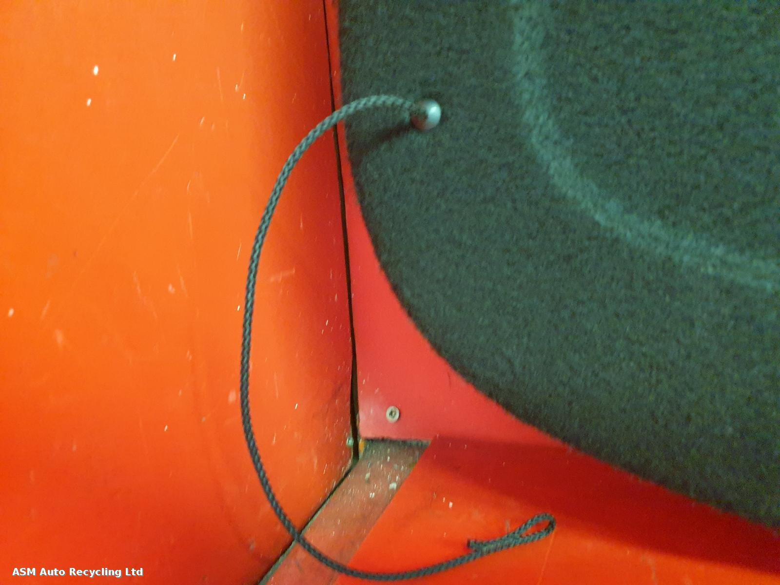 View Auto part Parcel Shelf Peugeot 207 2007