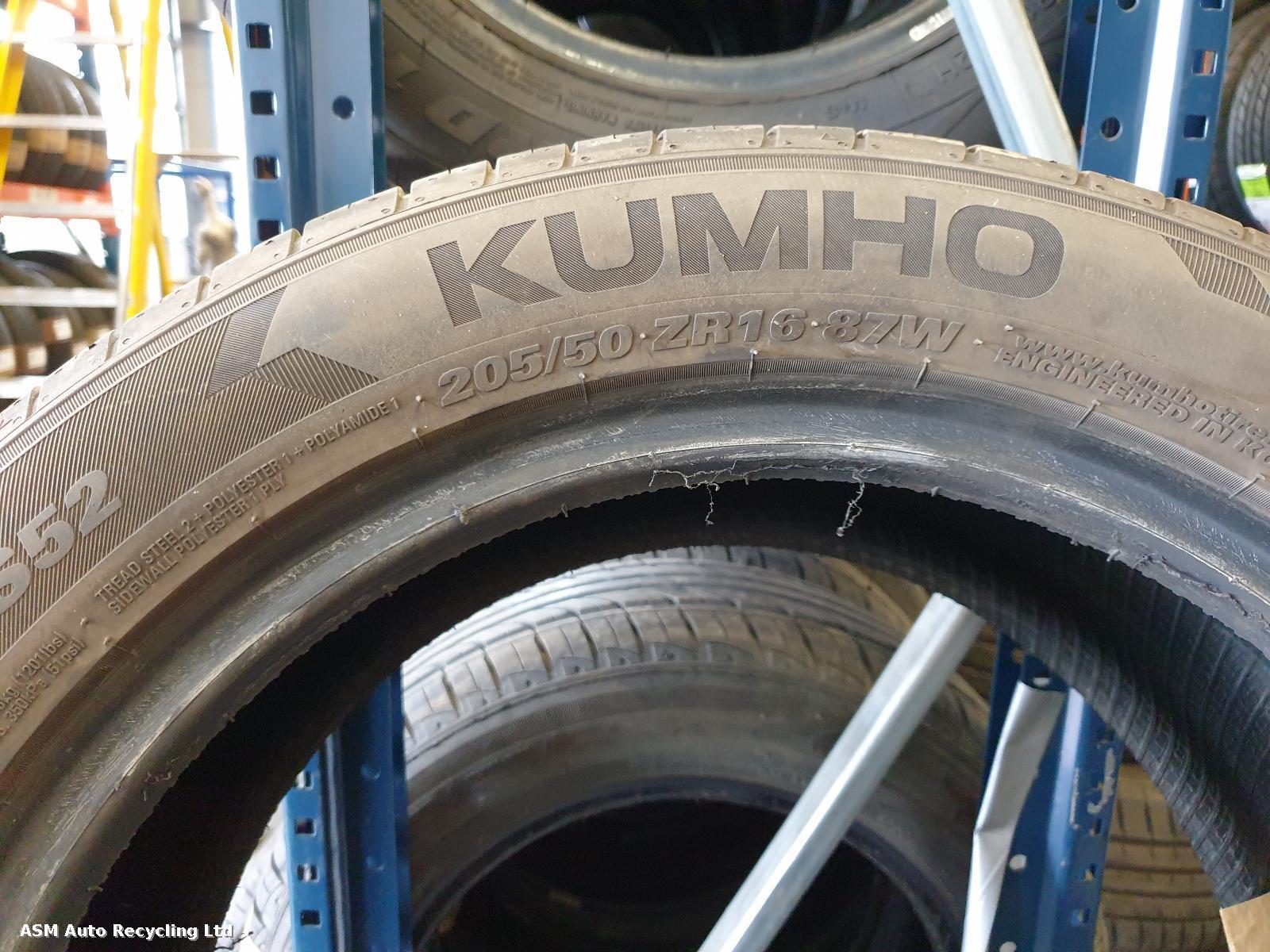 View Auto part 50 Profile Tyre Tyre 16 Inch Branded Tyre 2025