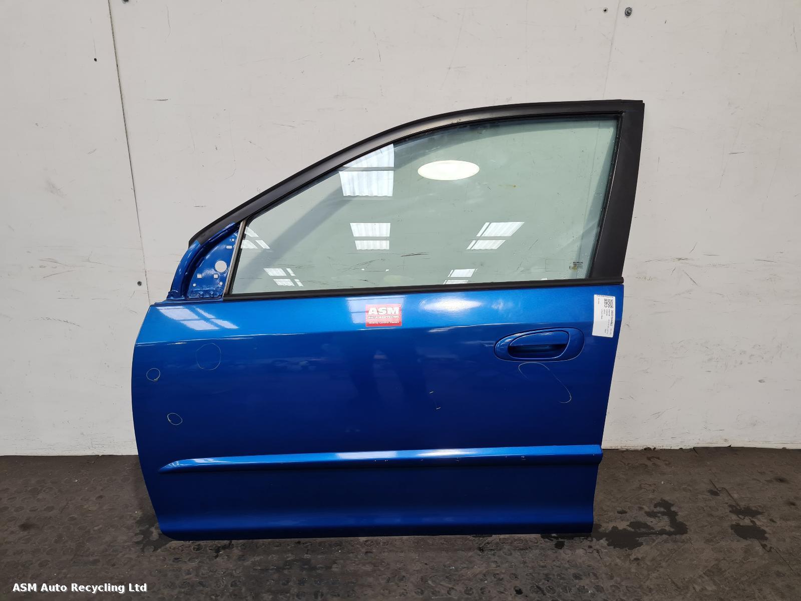 View Auto part L Front Door Honda Civic 2004