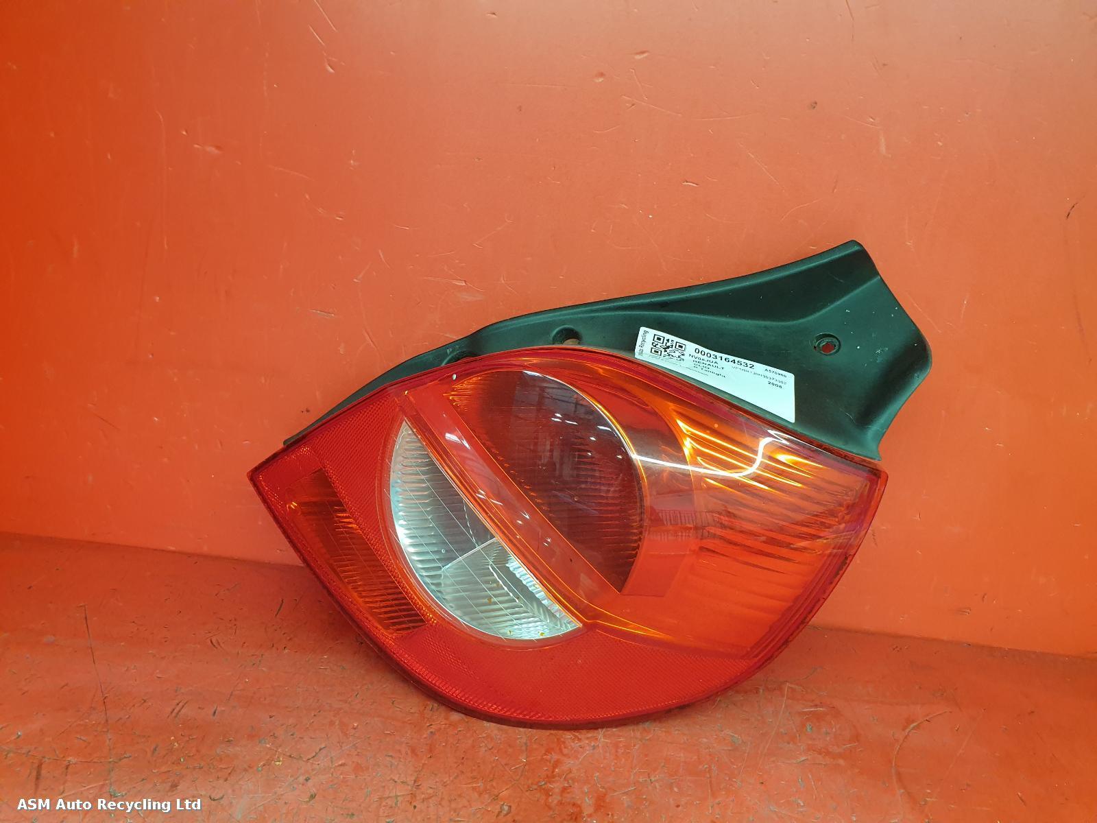 View Auto part R Taillight Renault Clio 2008