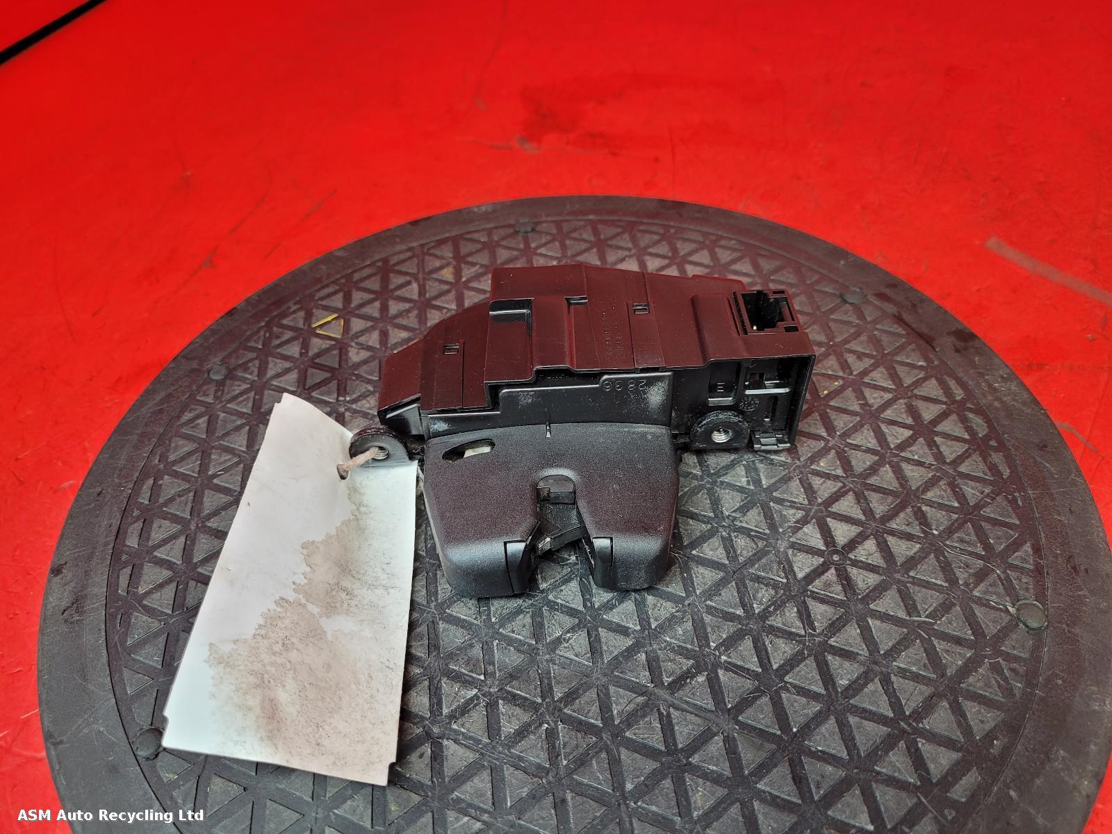 View Auto part Bootlid/Tailgate Lock Peugeot 207 2007