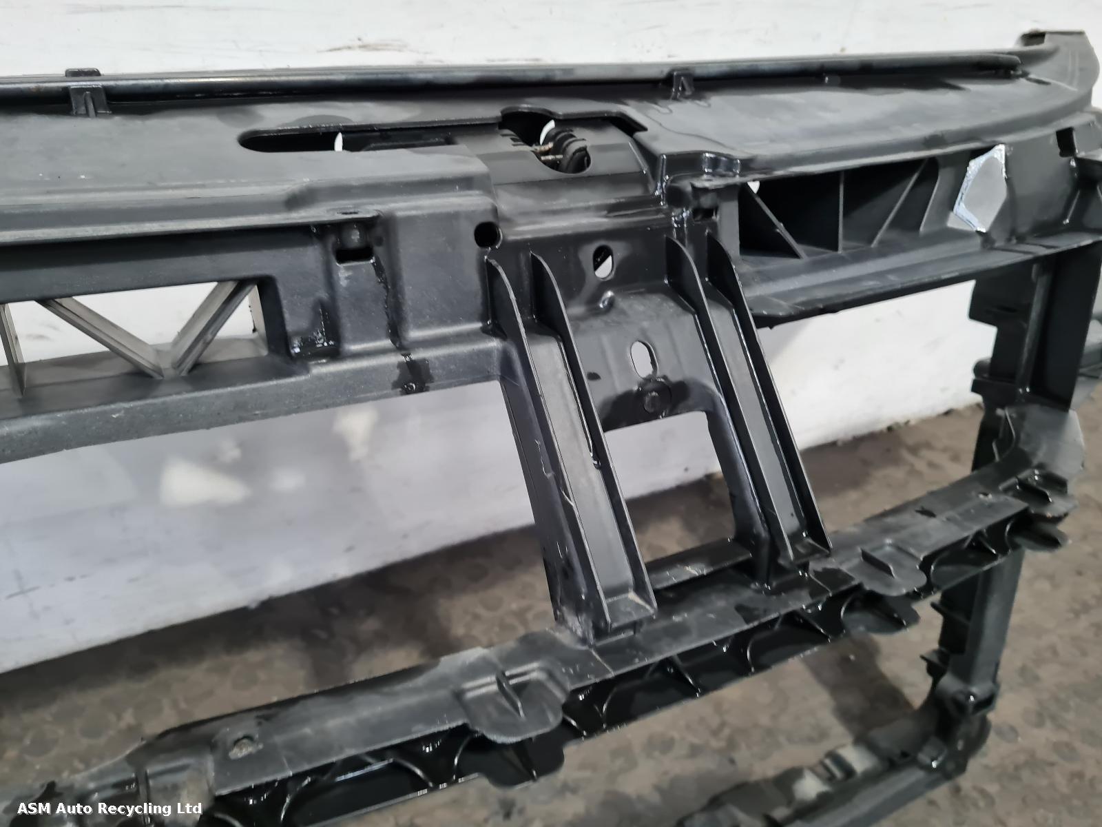 View Auto part Front Panel Volkswagen Polo 2006