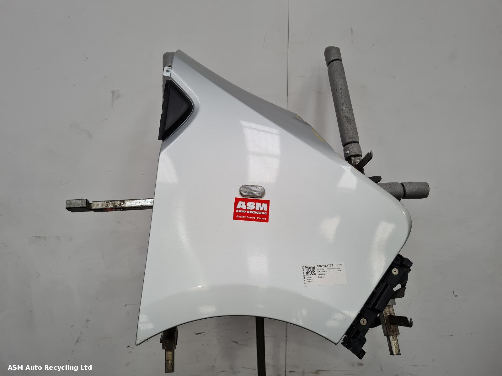 View Auto part R Wing Vauxhall Vivaro 2016