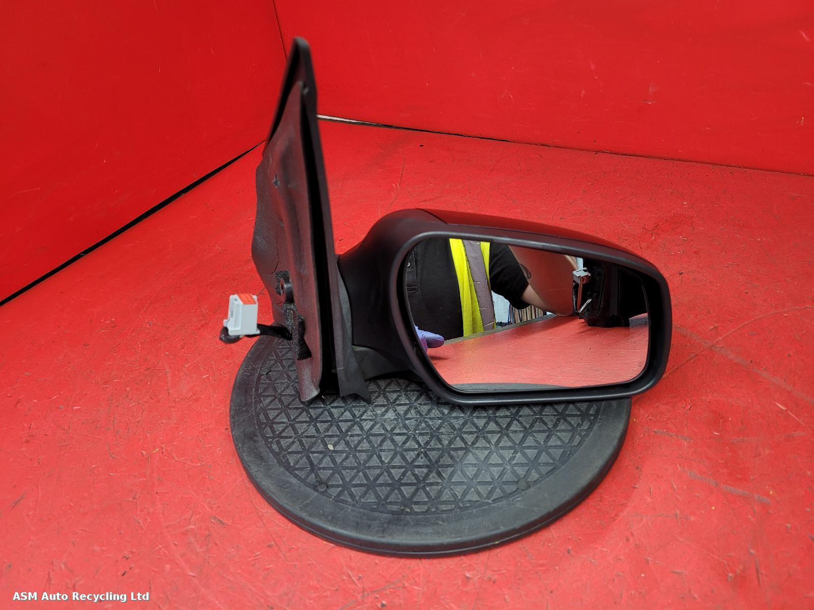 View Auto part R Door Mirror Ford Fiesta 2008