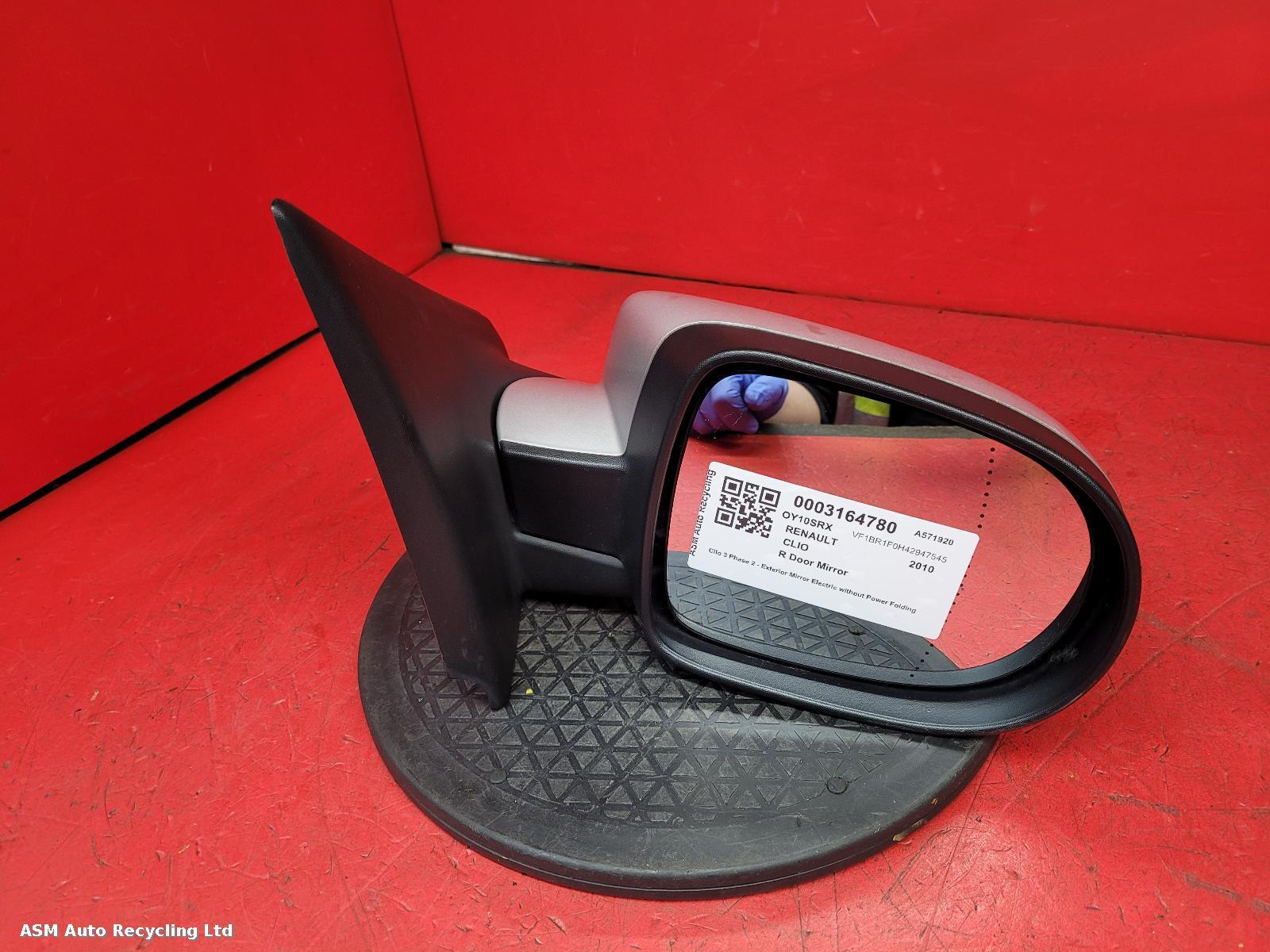 View Auto part R Door Mirror Renault Clio 2010