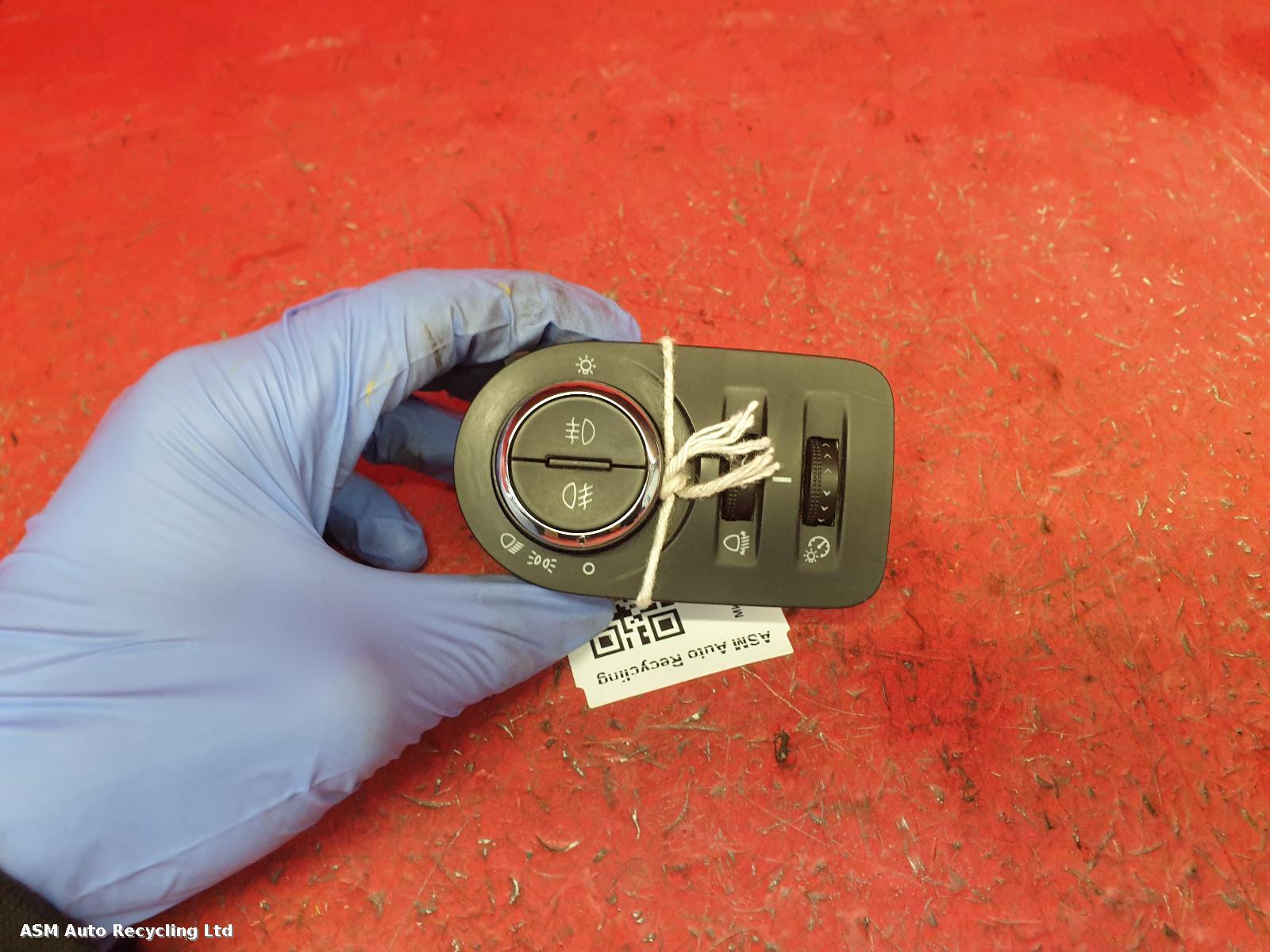 View Auto part Headlight Switch Vauxhall Meriva 2010