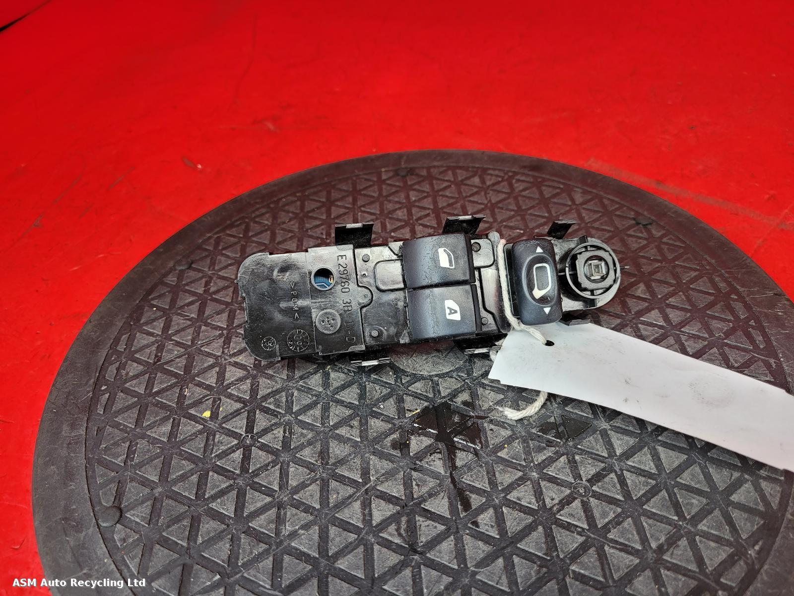 View Auto part Elect. Window Switch Peugeot 207 2009